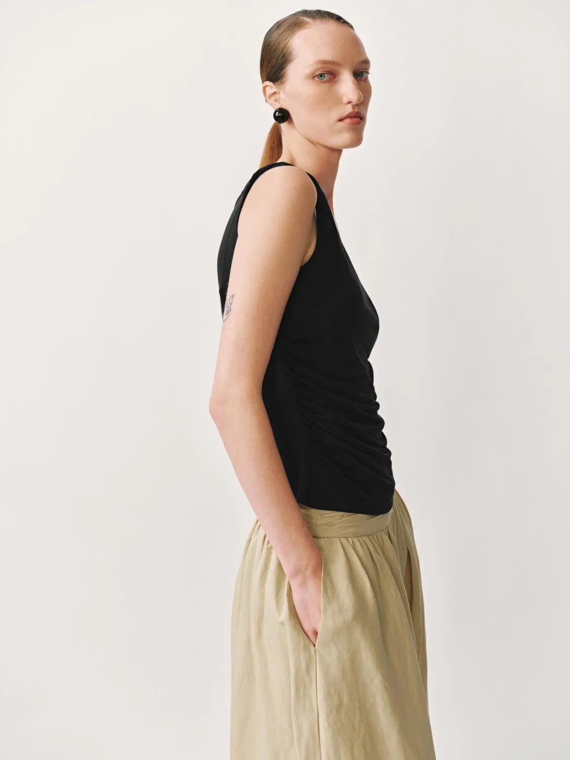 Irregular Strap Tank Tops sold by Urban Revivo product image thumbnail 2