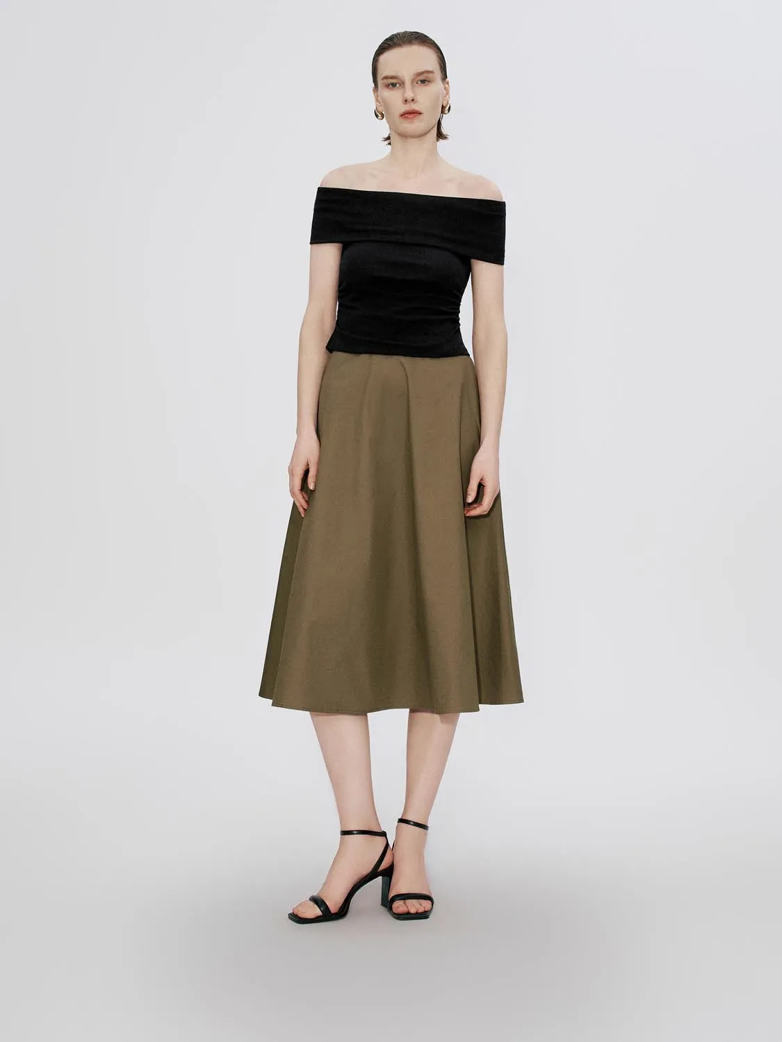 Off Shoulder Skinny Tops sold by Urban Revivo product image thumbnail 4