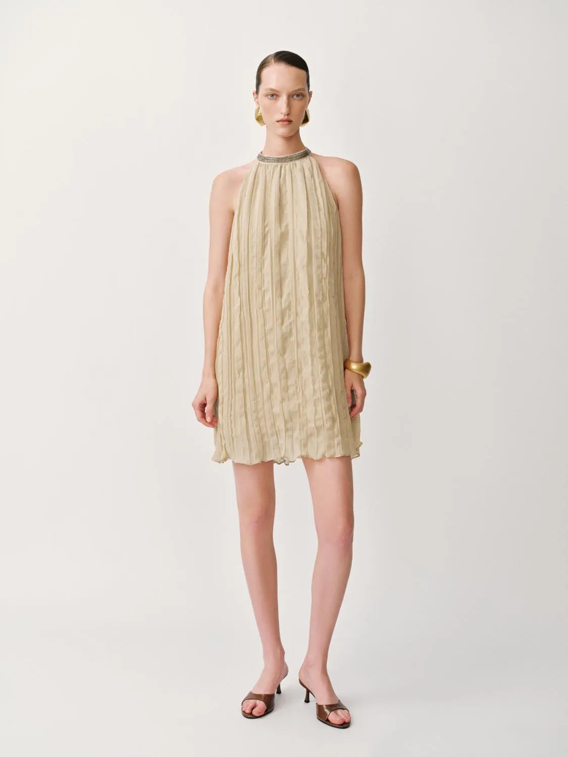 Halter Neck Loose A-Line Dresses sold by Urban Revivo product image thumbnail 4