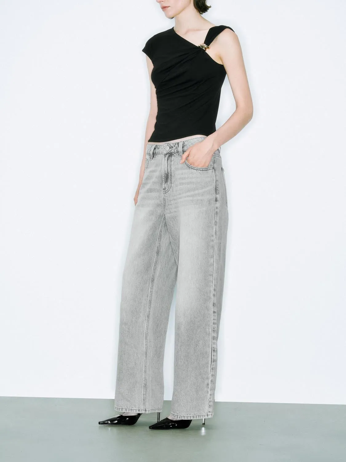 Denim Jeans sold by Urban Revivo product image thumbnail 3