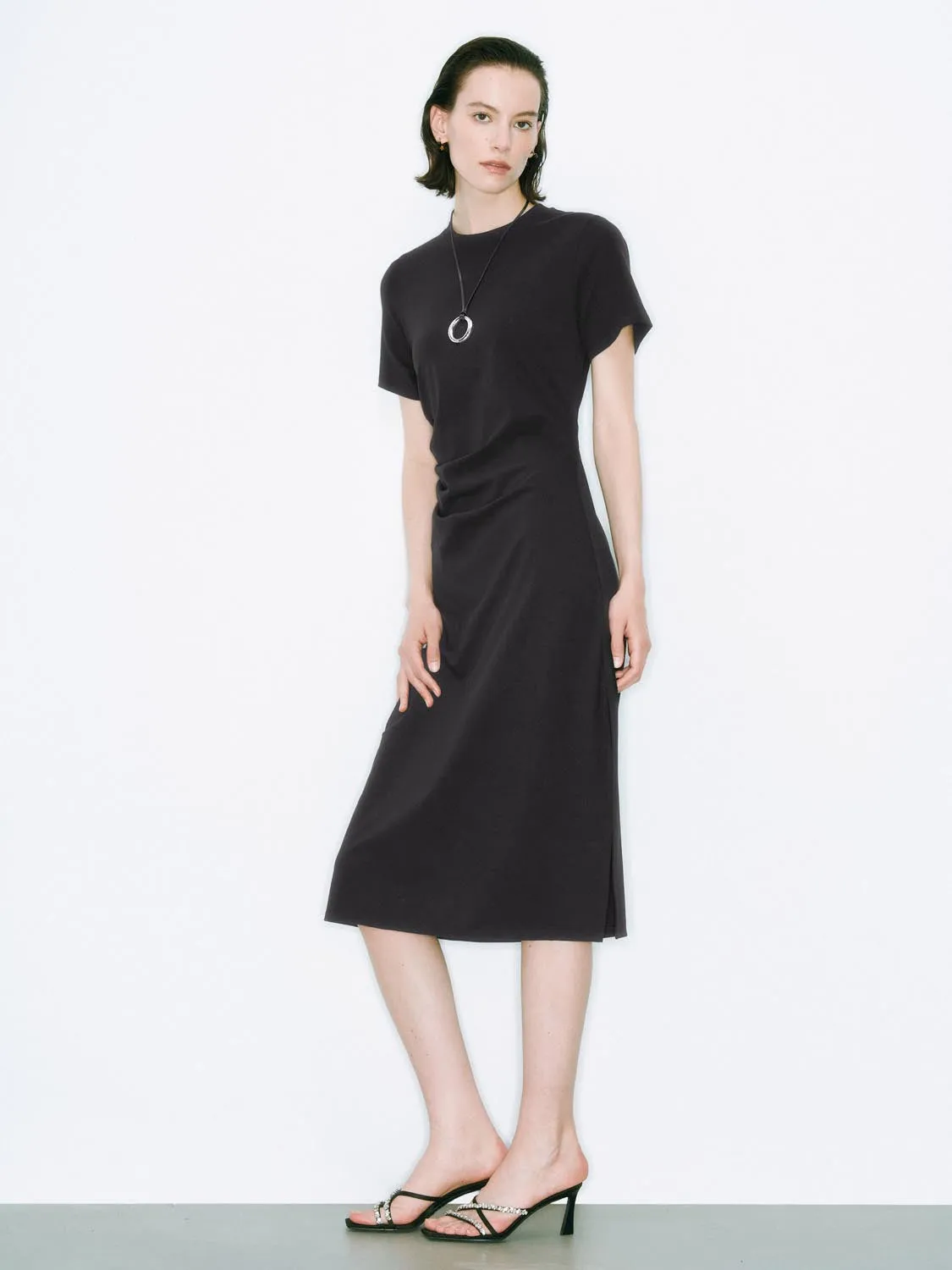 Ruched A-Line Maxi Dresses sold by Urban Revivo product image thumbnail 5