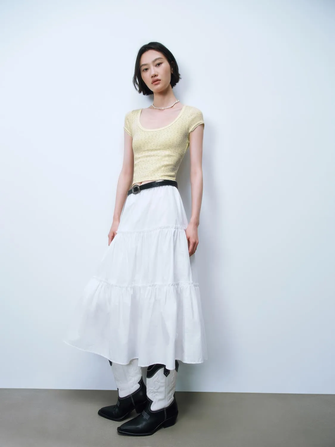 Cropped Short Sleeve T-Shirts sold by Urban Revivo product image thumbnail 4