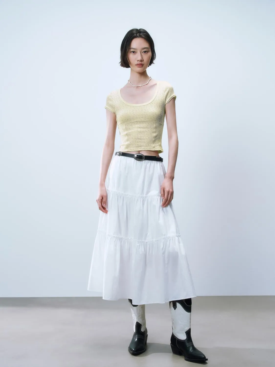 Cropped Short Sleeve T-Shirts sold by Urban Revivo product image thumbnail 3