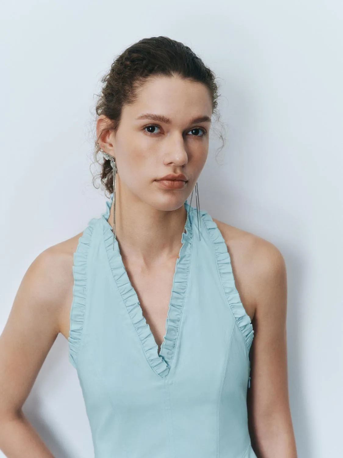 Halter Neck Mini Dresses sold by Urban Revivo product image thumbnail 3