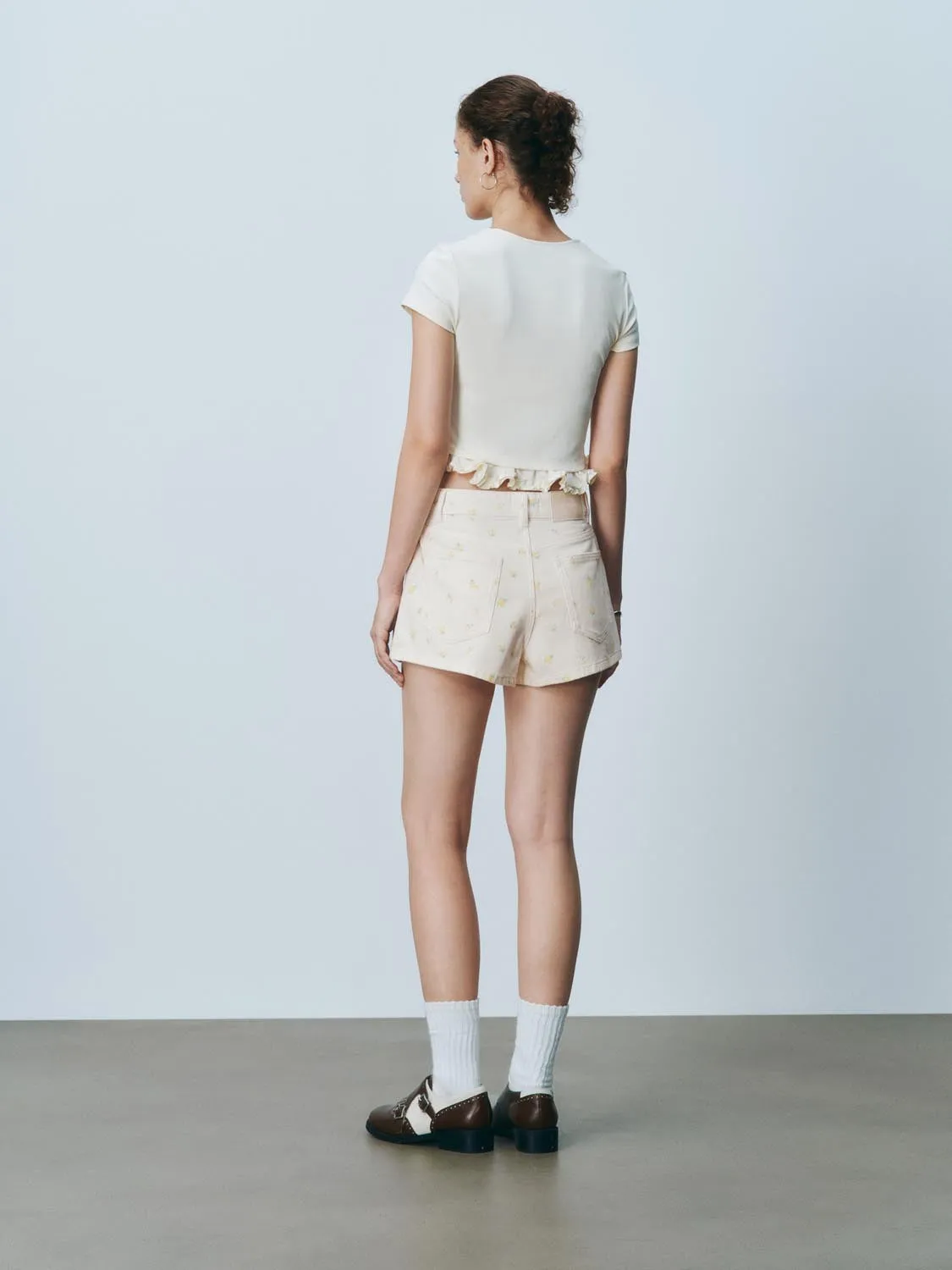 Floral Denim Shorts sold by Urban Revivo product image thumbnail 4