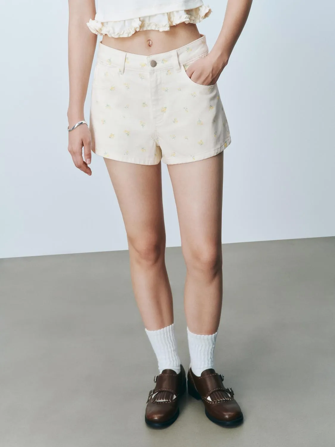 Floral Denim Shorts sold by Urban Revivo product image thumbnail 2