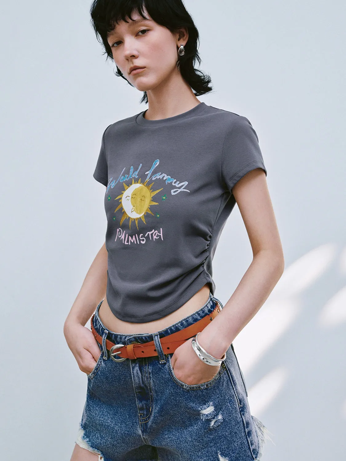 Cropped Short Sleeve T-Shirts sold by Urban Revivo