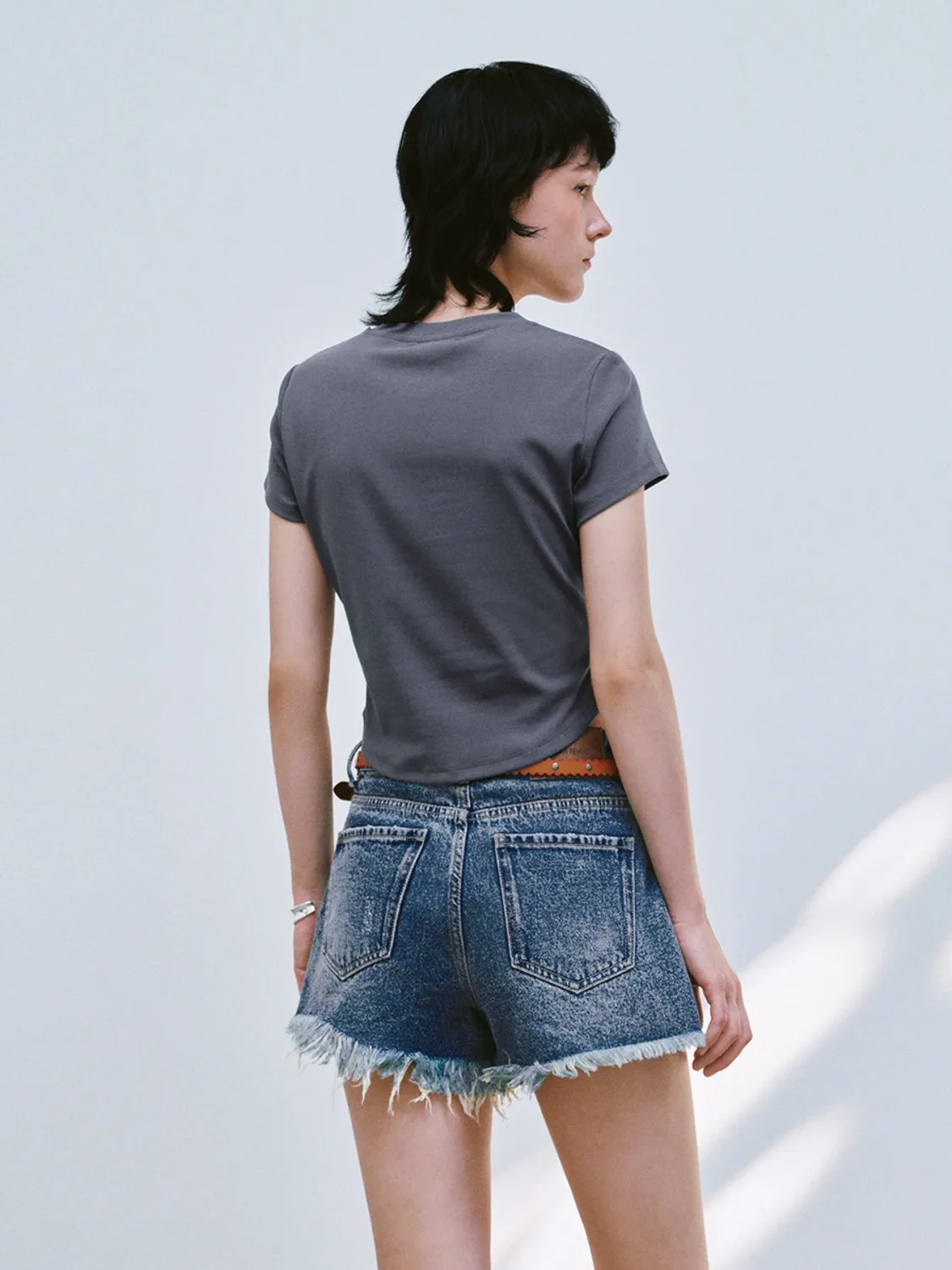 Cropped Short Sleeve T-Shirts sold by Urban Revivo product image thumbnail 2