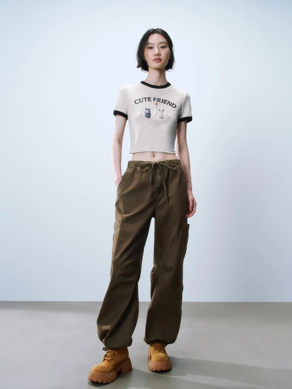 Cropped Short Sleeve T-Shirts sold by Urban Revivo product image thumbnail 4