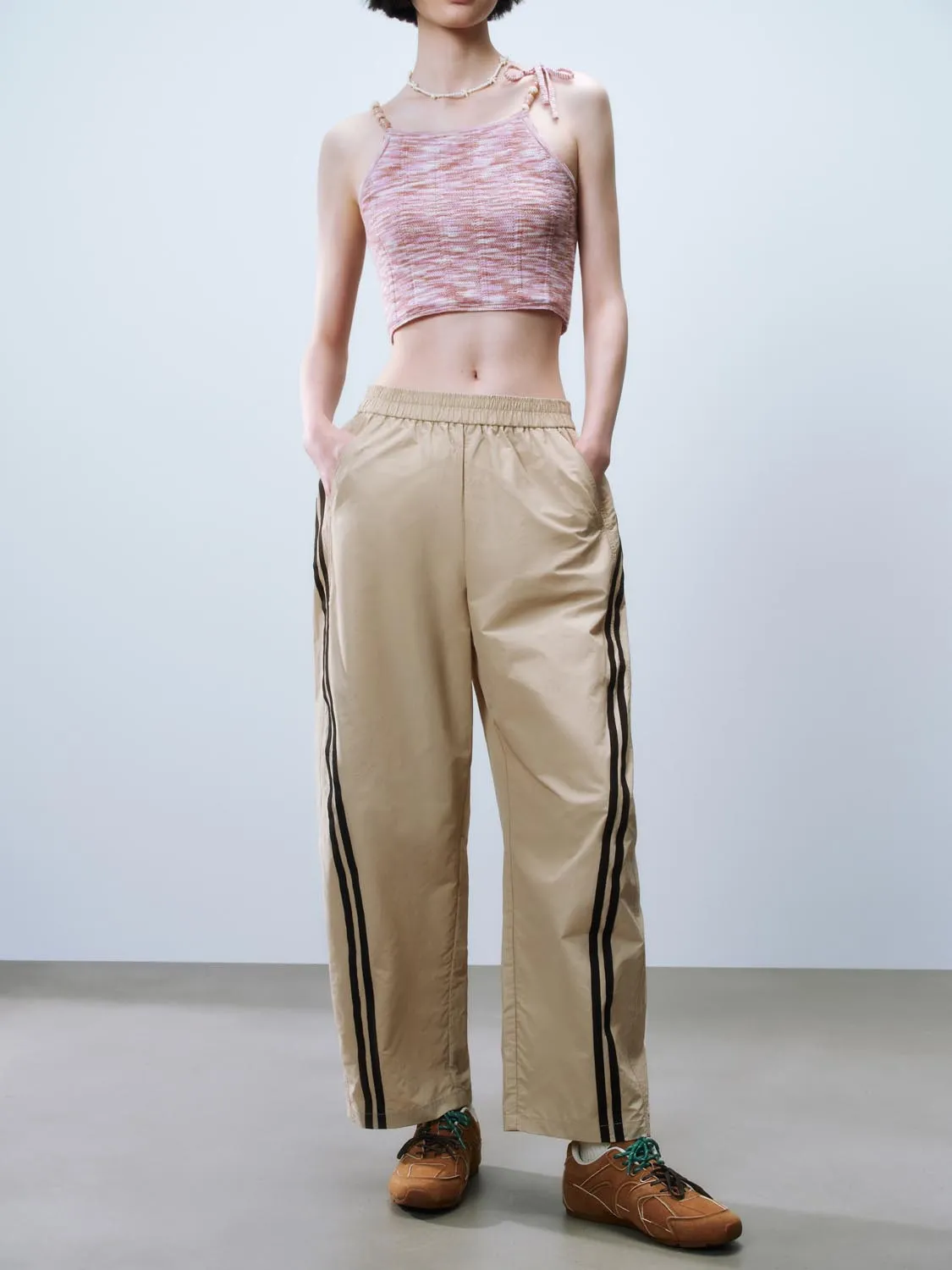 Contrast Trim Trousers sold by Urban Revivo product image thumbnail 2