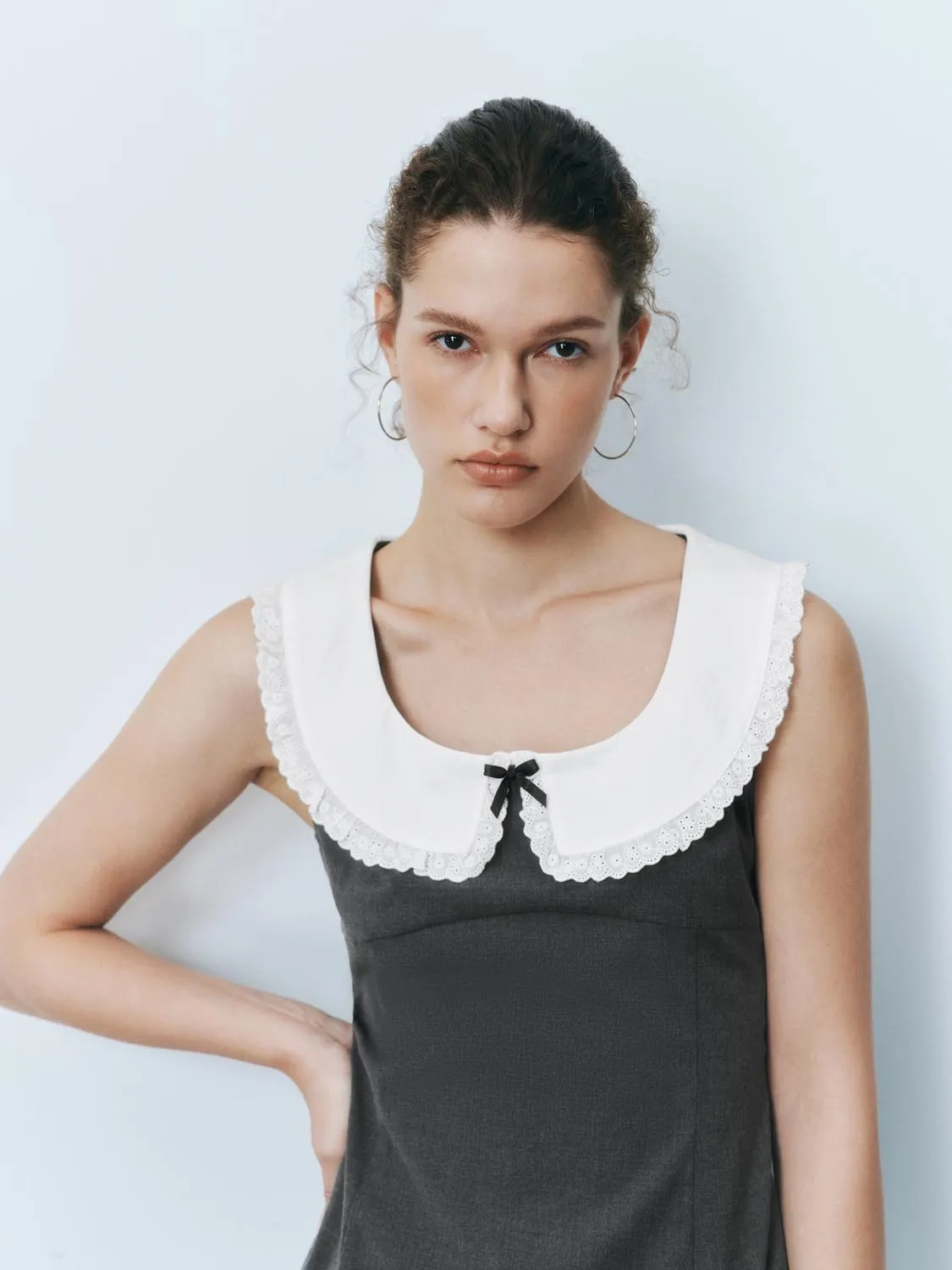 Peter Pan Collar Sleeveless Dress sold by Urban Revivo product image thumbnail 3