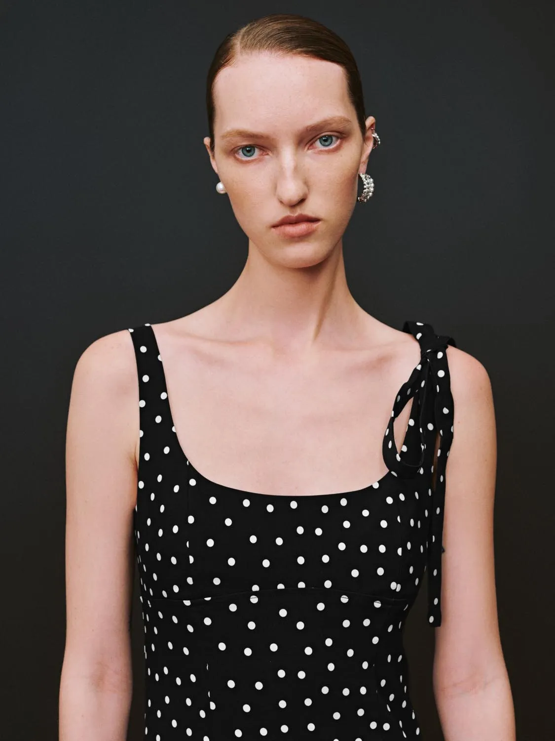 Dotted Ruffle Straight Dresses sold by Urban Revivo product image thumbnail 3
