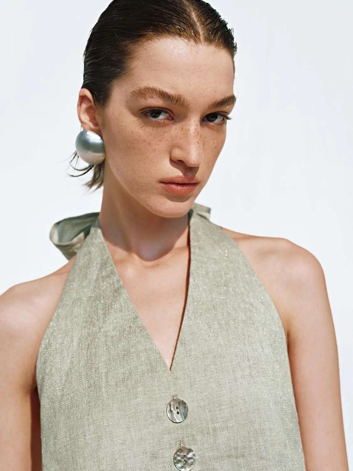 Halter Neck Waistcoats sold by Urban Revivo product image thumbnail 3