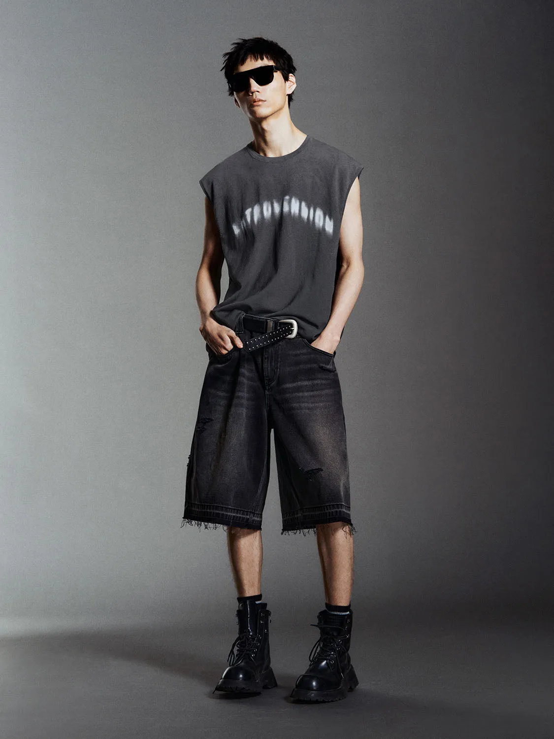 Knitted Vests sold by Urban Revivo product image thumbnail 3
