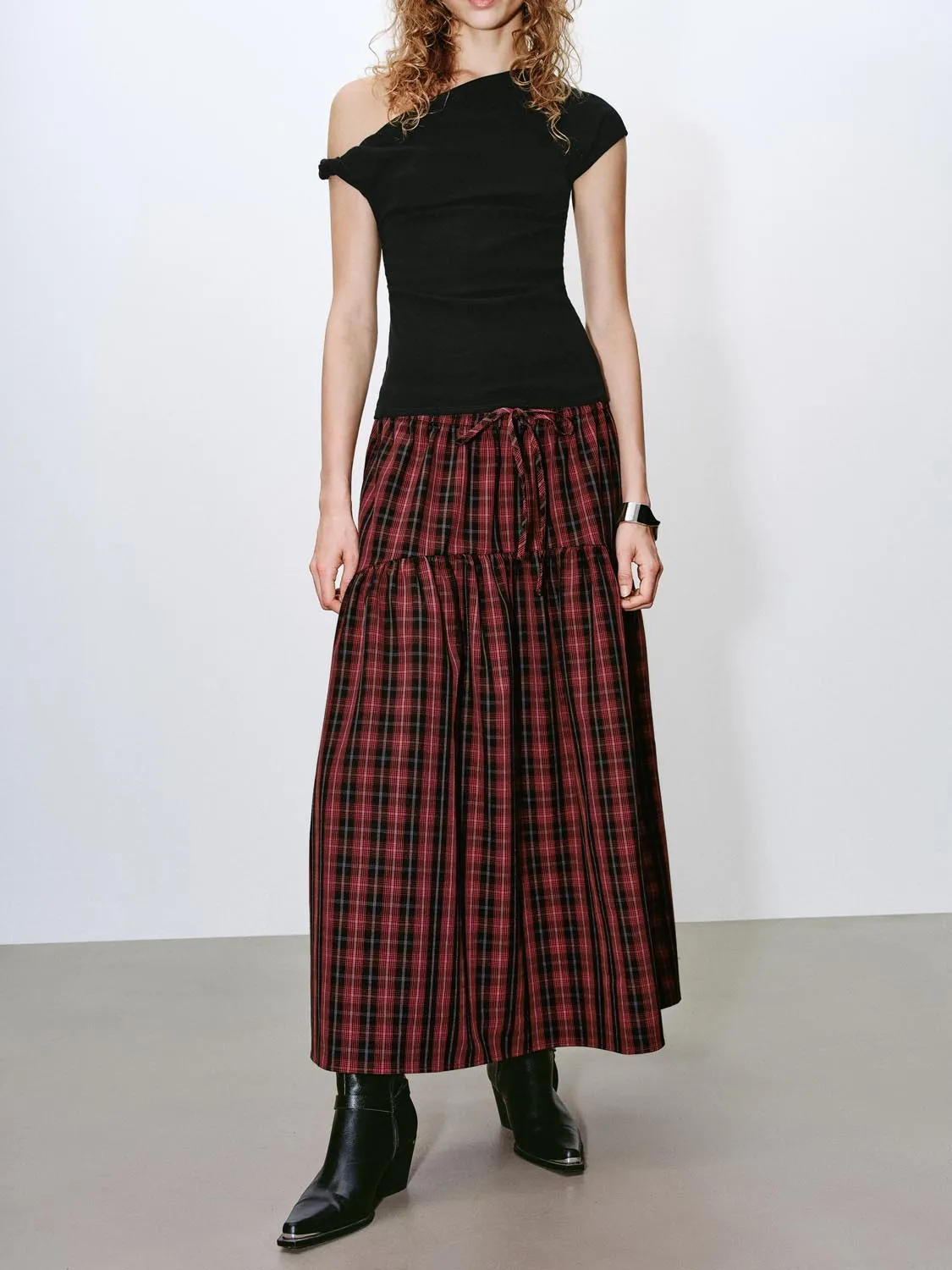 Plaid Maxi Skirts sold by Urban Revivo product image thumbnail 2