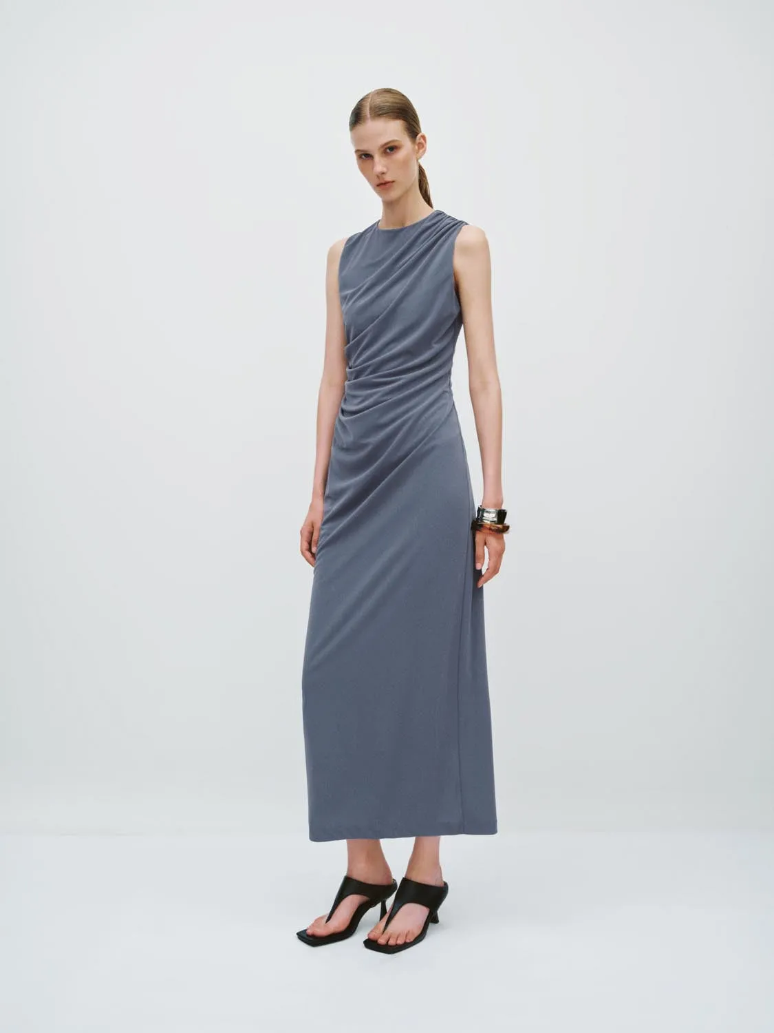 Ruched Sleeveless Skinny-Fit Dresses sold by Urban Revivo product image thumbnail 5