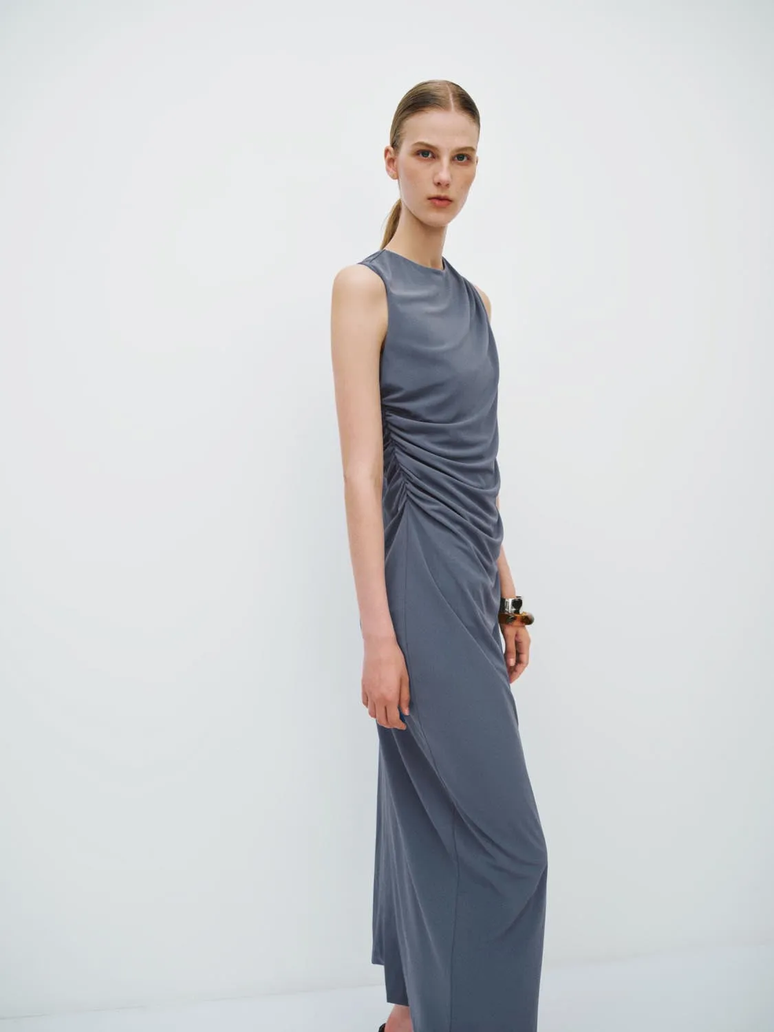Ruched Sleeveless Skinny-Fit Dresses sold by Urban Revivo product image thumbnail 2