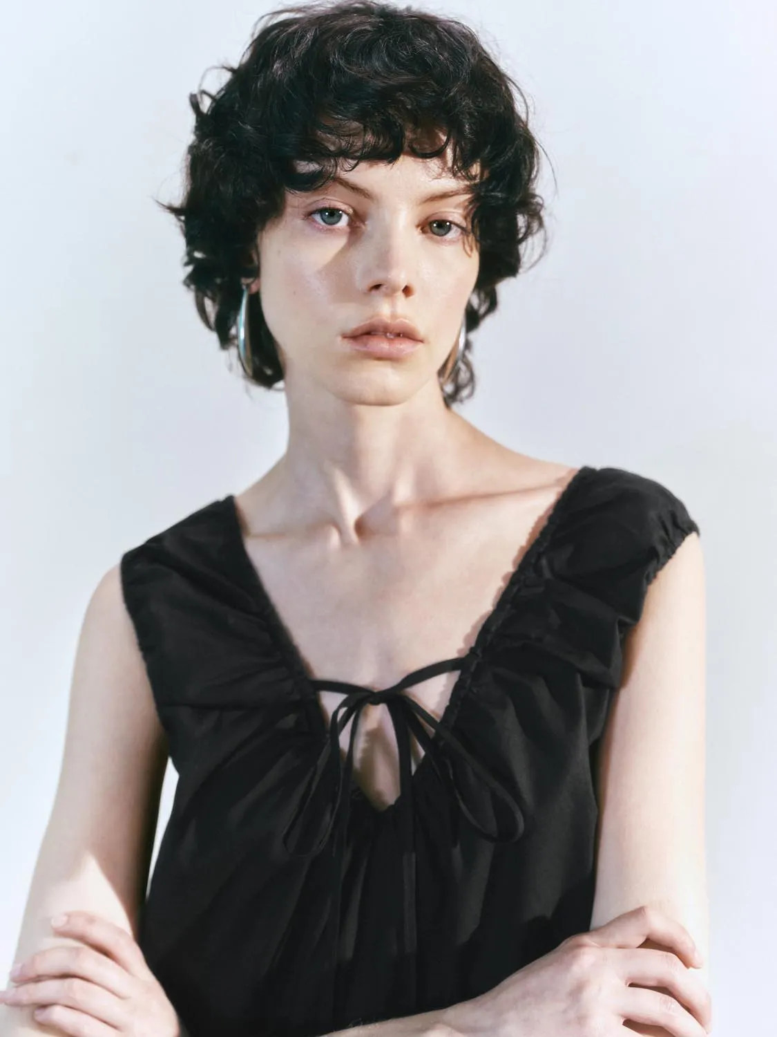 Tie Up Sleeveless Straight Dresses sold by Urban Revivo product image thumbnail 3