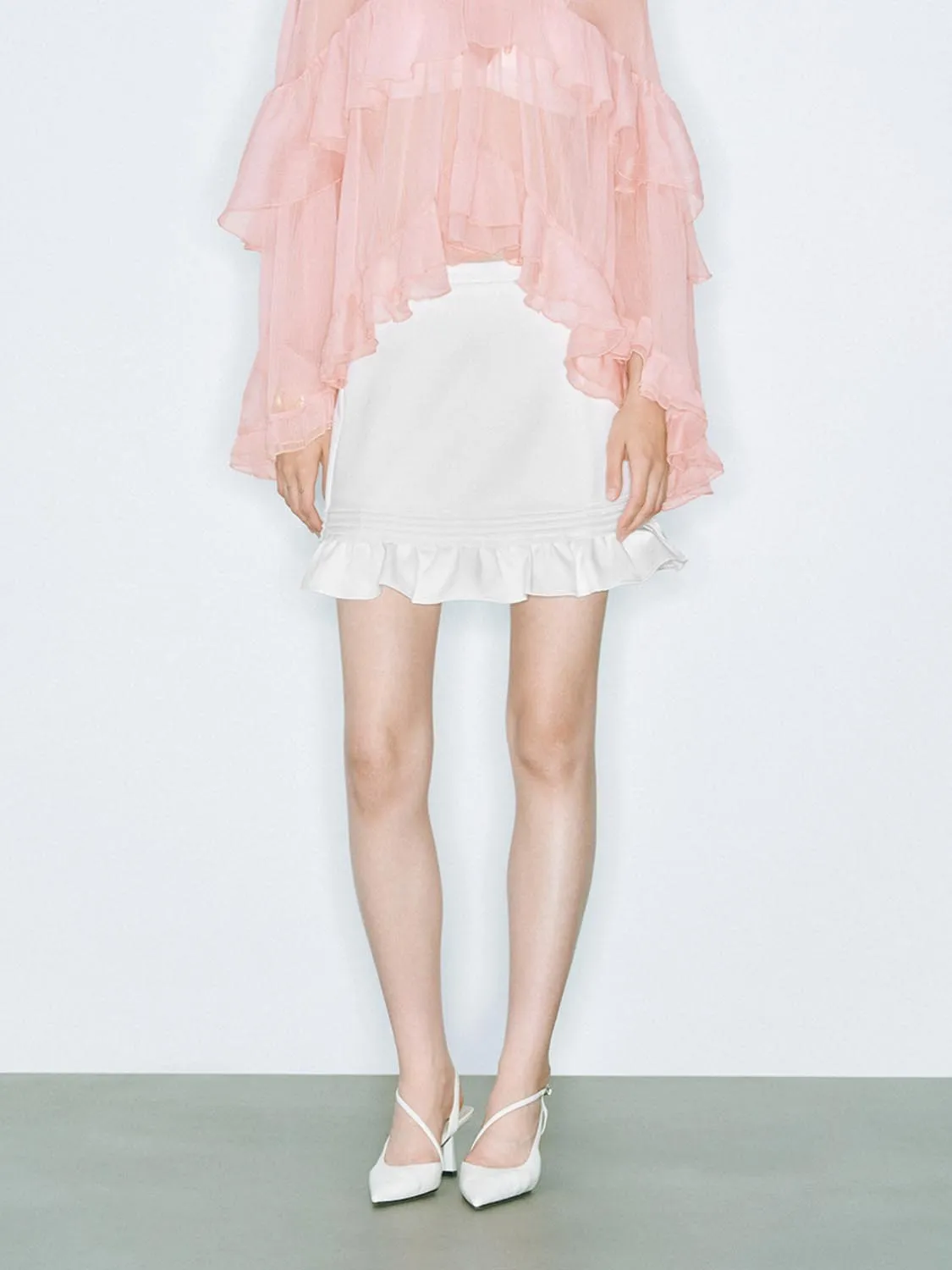 Ruffle Hem Straight Mini Skirts sold by Urban Revivo product image thumbnail 2