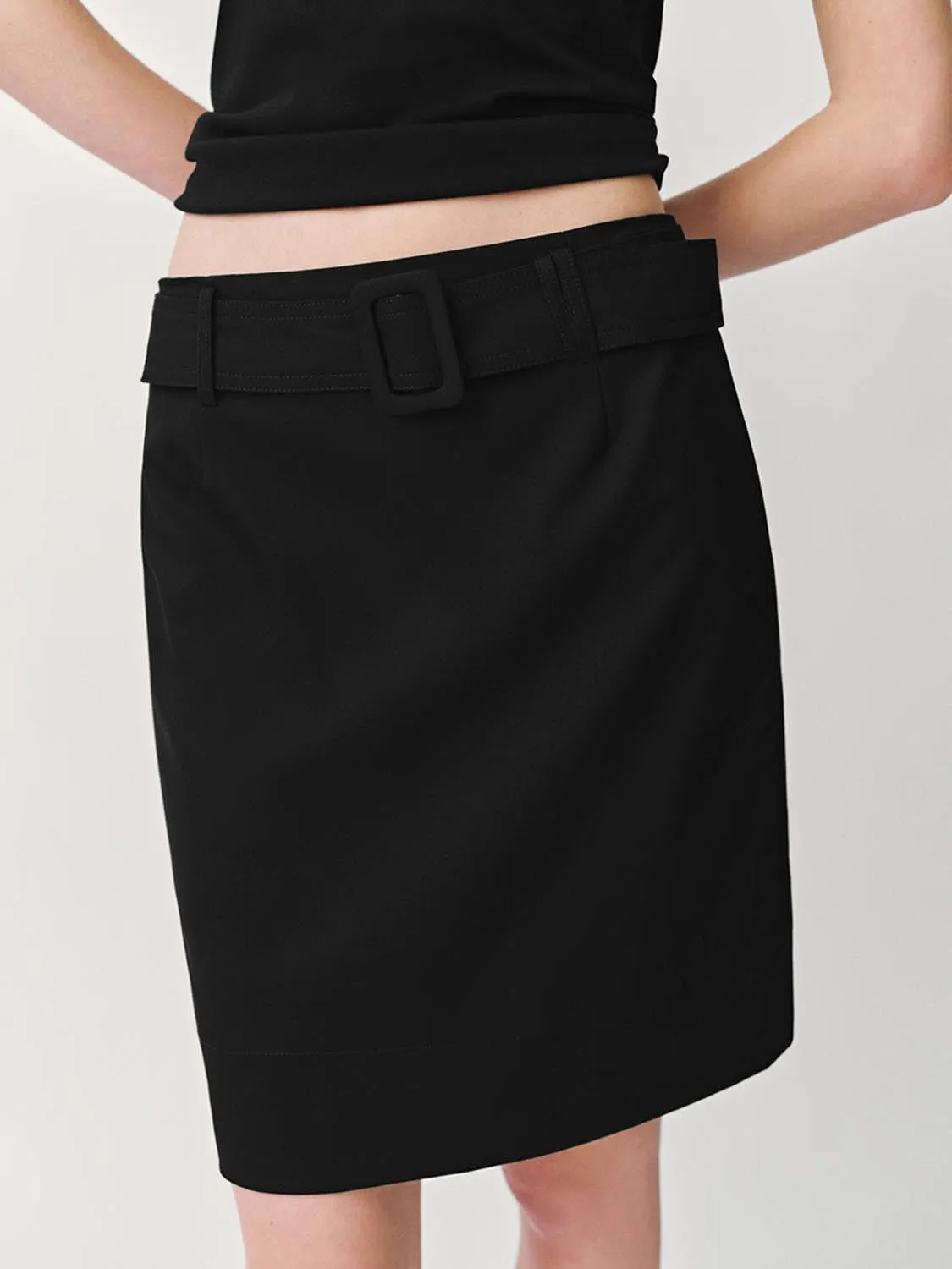 Straight Mini Skirts sold by Urban Revivo product image thumbnail 4
