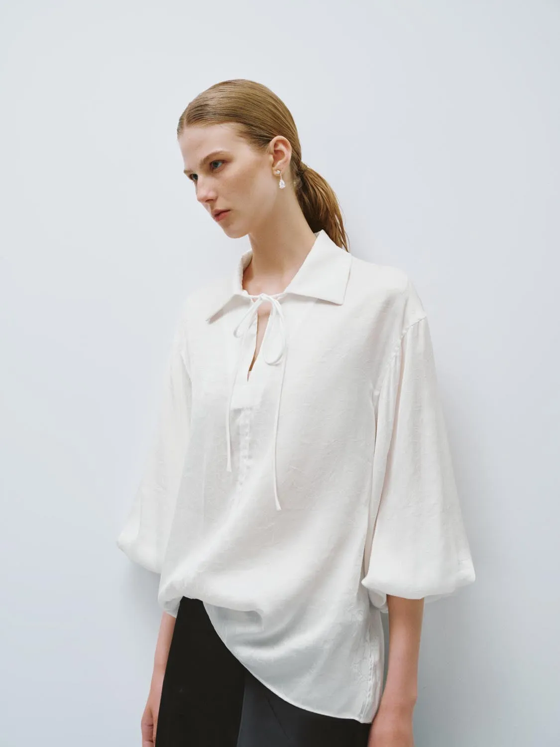 Overhead Shirt sold by Urban Revivo product image thumbnail 2