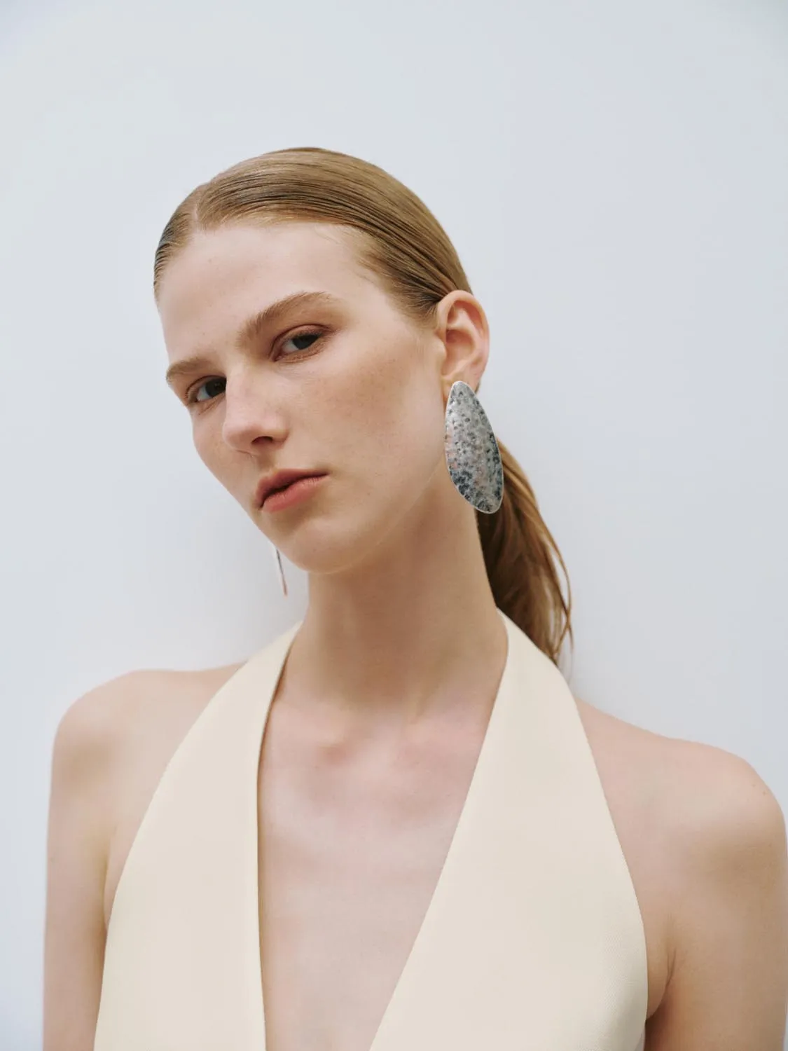 Halter Neck Waistcoats sold by Urban Revivo product image thumbnail 3