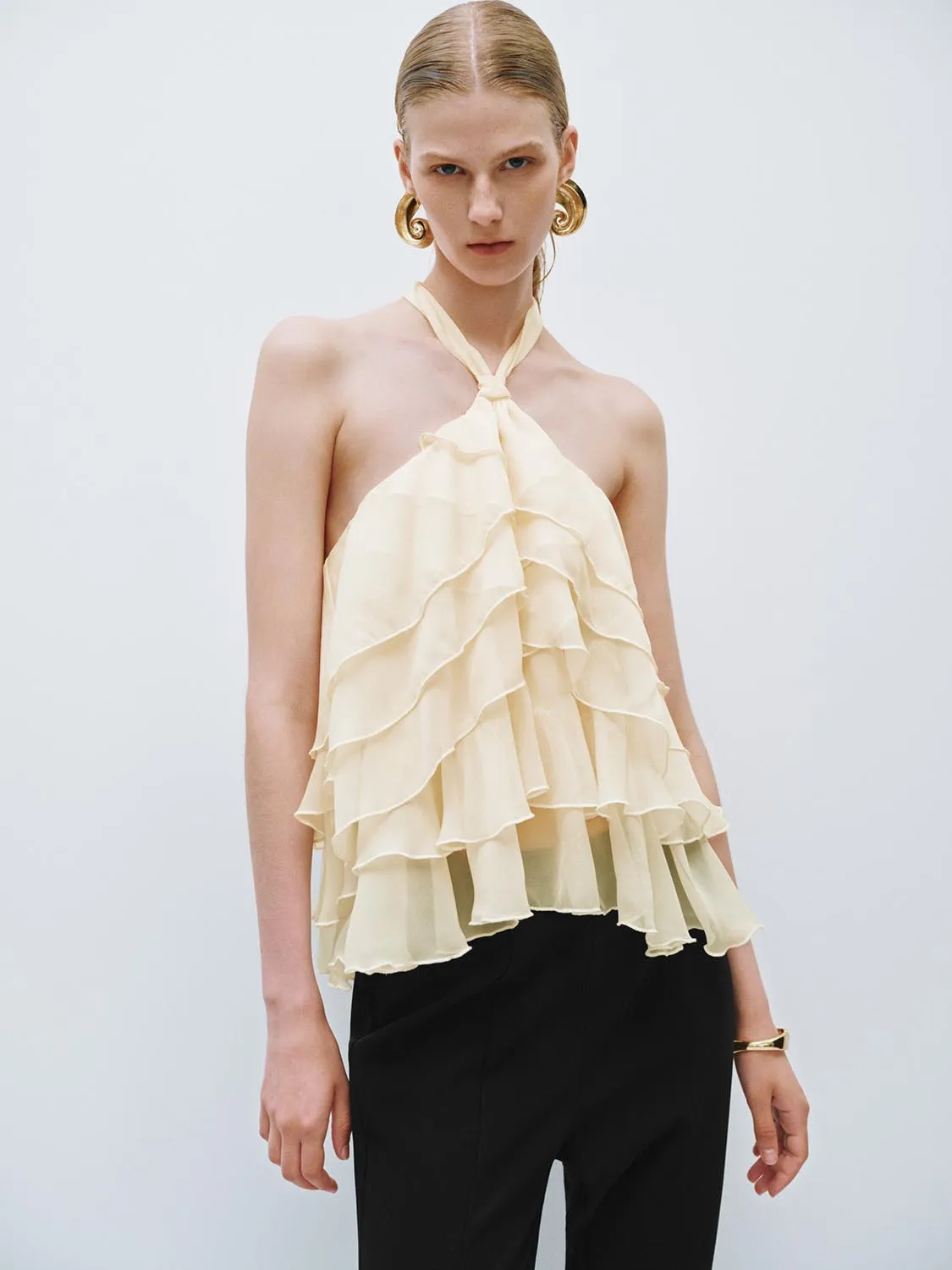 Halter Neck Sleeveless Tiered Blouses sold by Urban Revivo