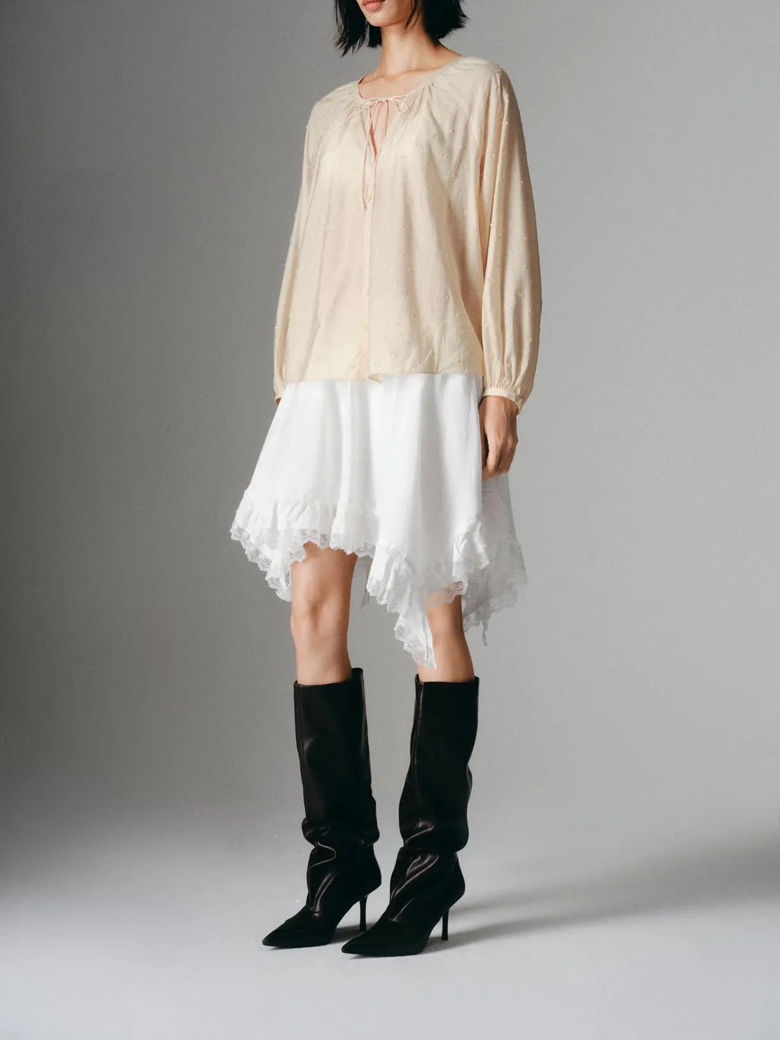 Irregular Lace Hem Mini Skirts sold by Urban Revivo product image thumbnail 3