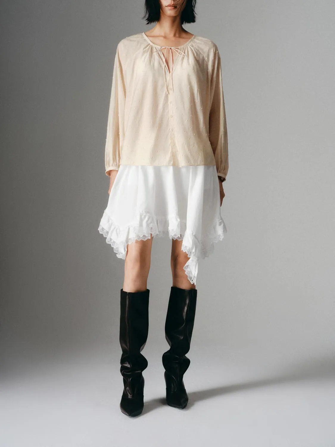 Irregular Lace Hem Mini Skirts sold by Urban Revivo product image thumbnail 2