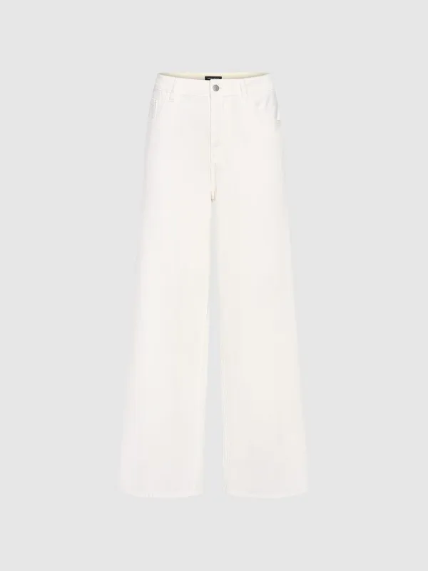 Denim Jeans sold by Urban Revivo