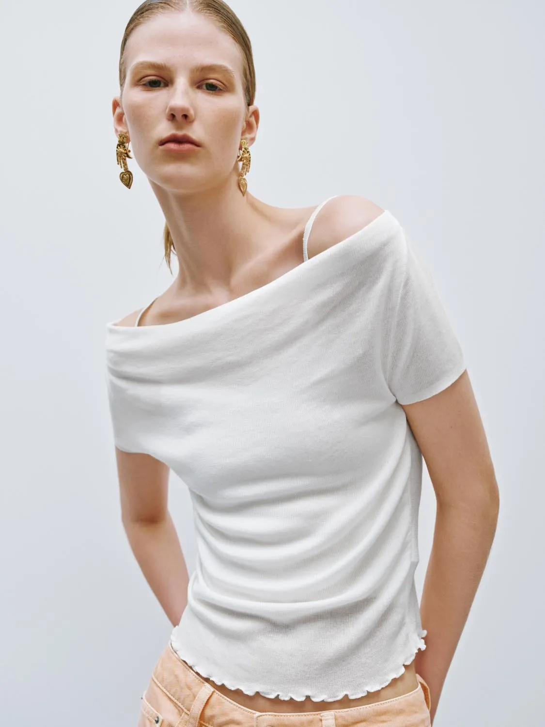 Knitted T-Shirts sold by Urban Revivo product image thumbnail 2