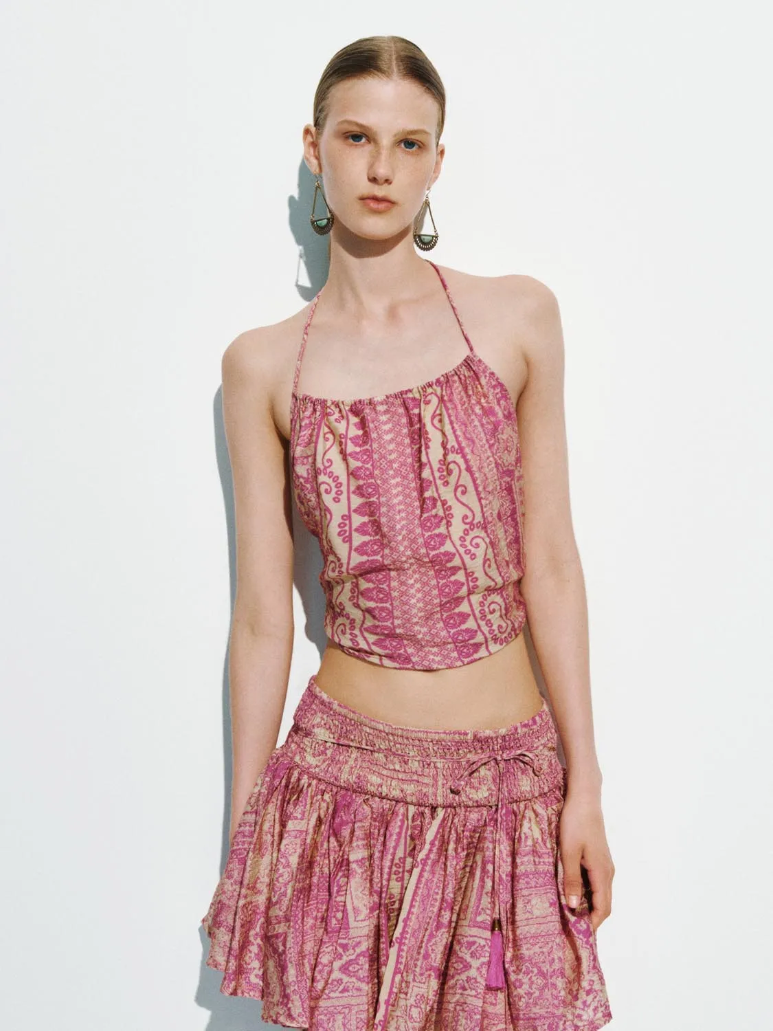 Halter Neck Cami Tops sold by Urban Revivo