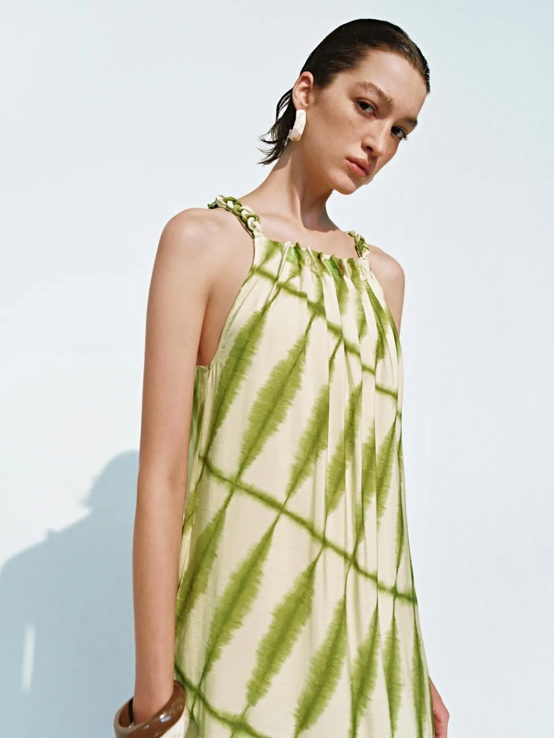 Sleeveless A-Line Dresses sold by Urban Revivo product image thumbnail 2