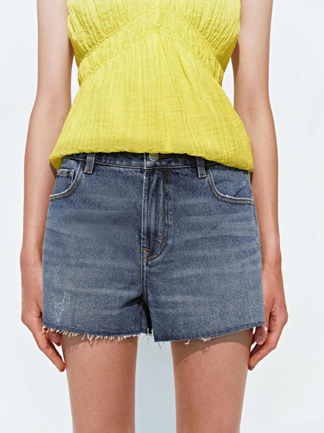 Leisure Denim Shorts sold by Urban Revivo product image thumbnail 5