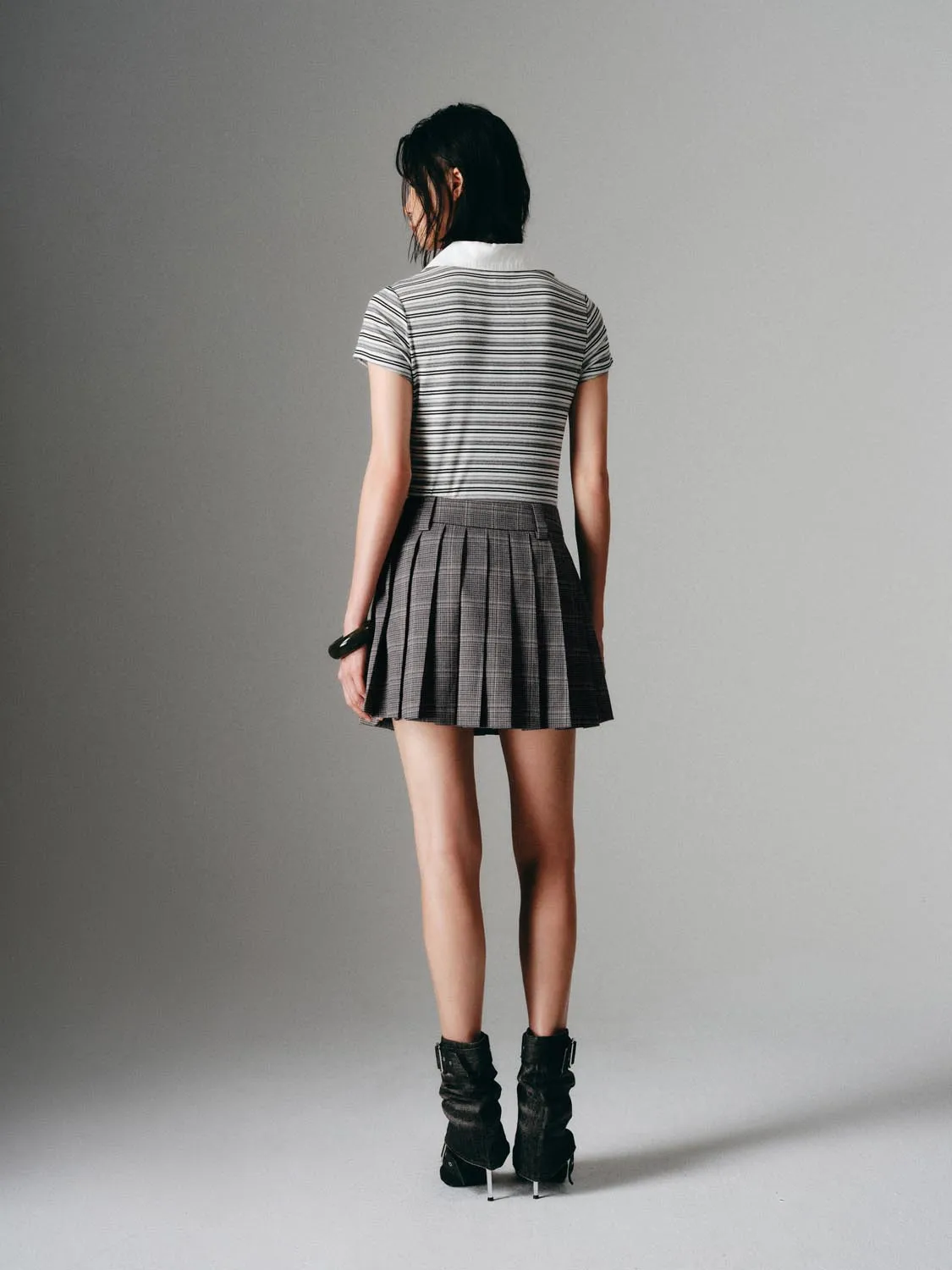 Pleated A-Line Mini Skirts sold by Urban Revivo product image thumbnail 4