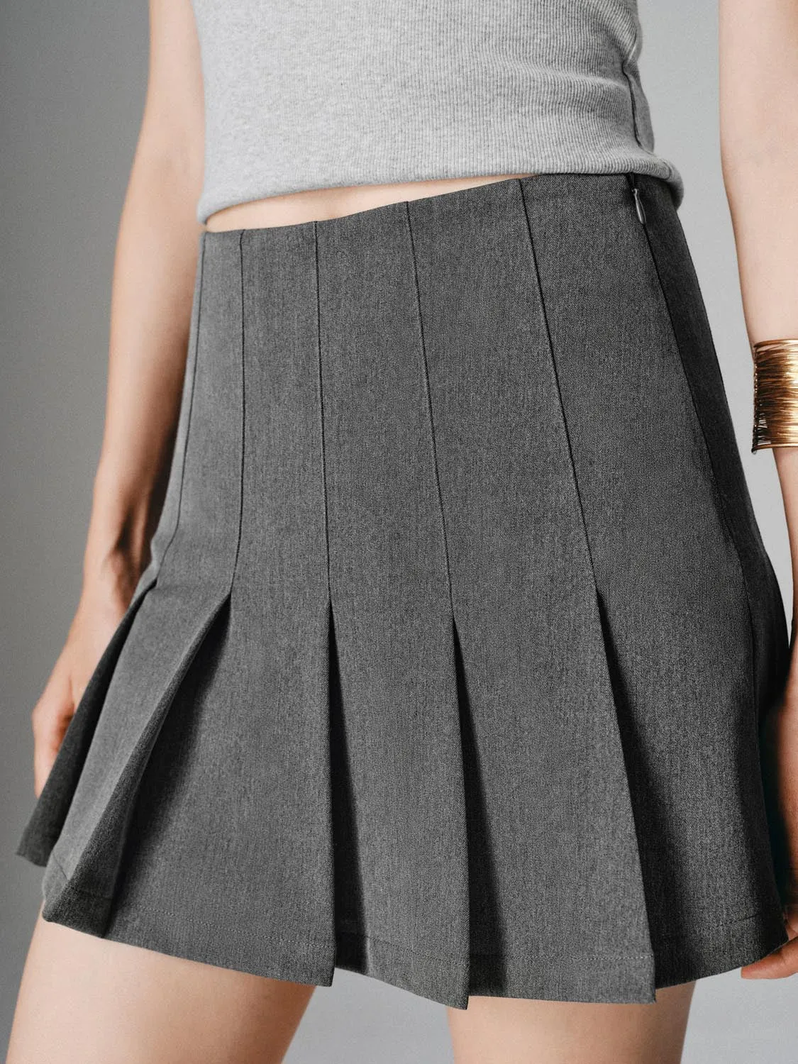 Pleated A-Line Mini Skirts sold by Urban Revivo product image thumbnail 5