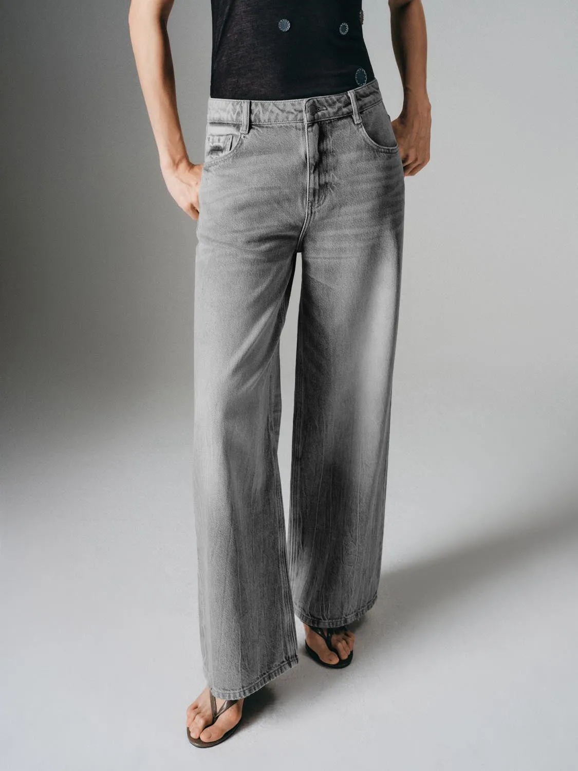 Washed Denim Jeans sold by Urban Revivo product image thumbnail 3