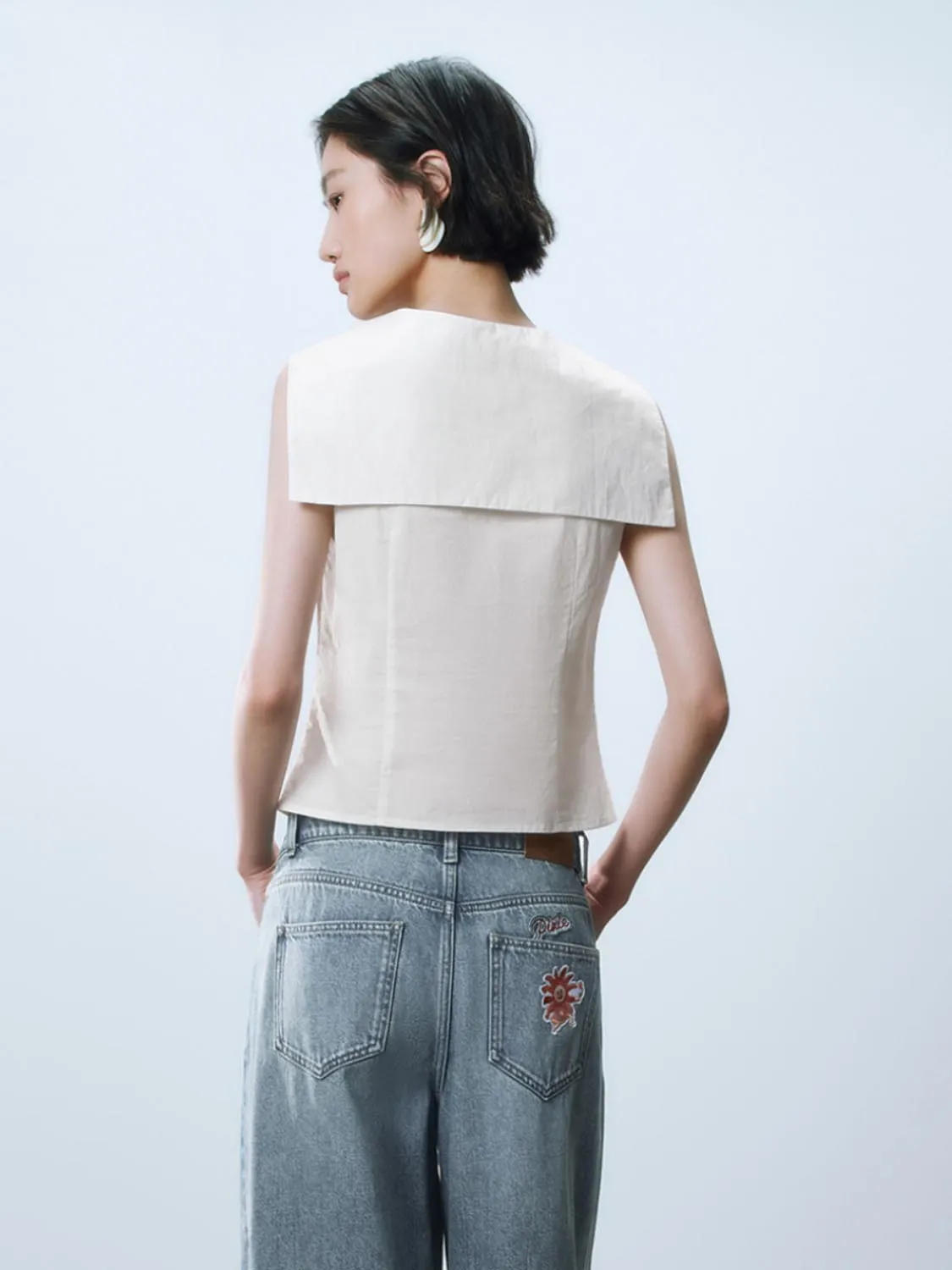 Sleeveless Shirts sold by Urban Revivo product image thumbnail 2