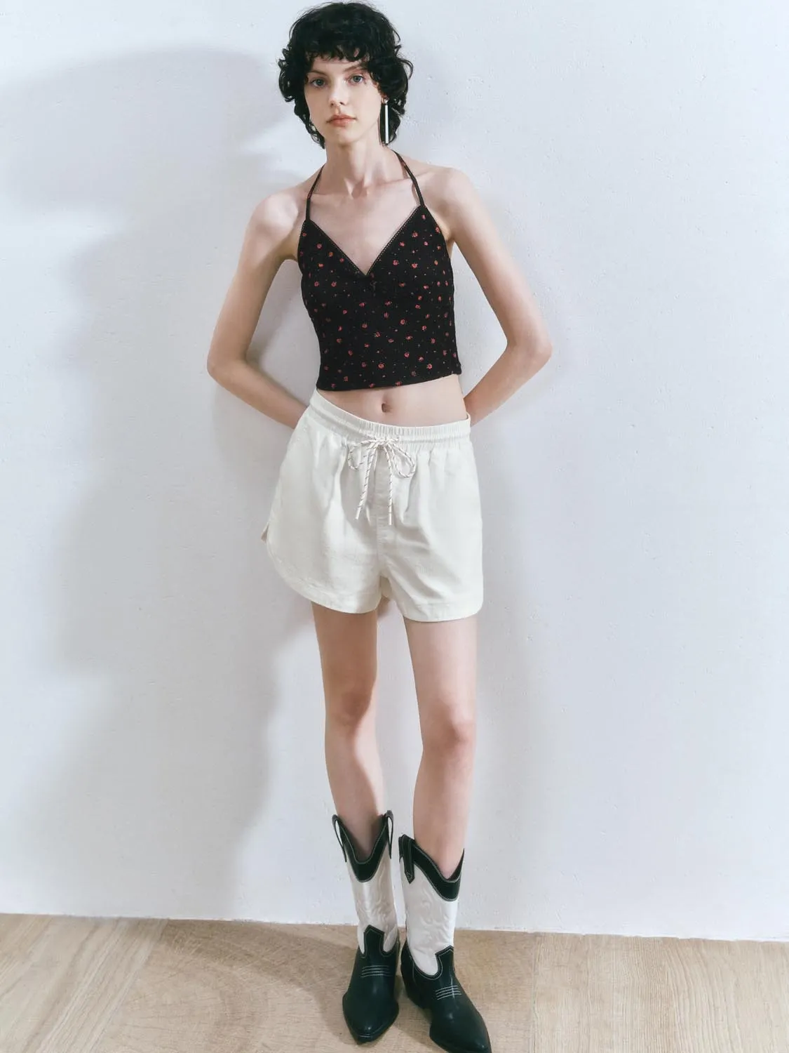 Halter Neck Floral Tops sold by Urban Revivo product image thumbnail 5