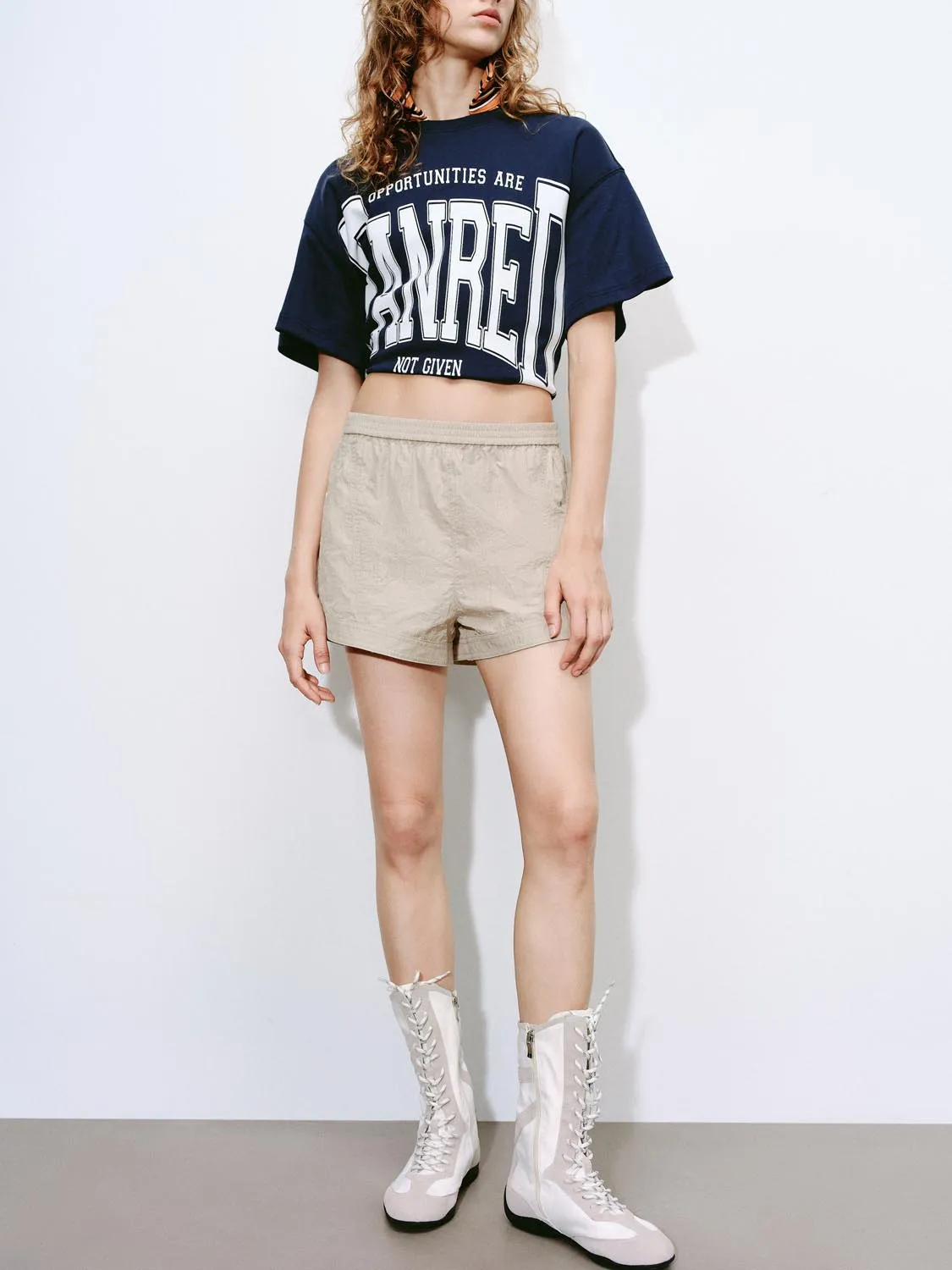 Vogue Shorts sold by Urban Revivo product image thumbnail 3