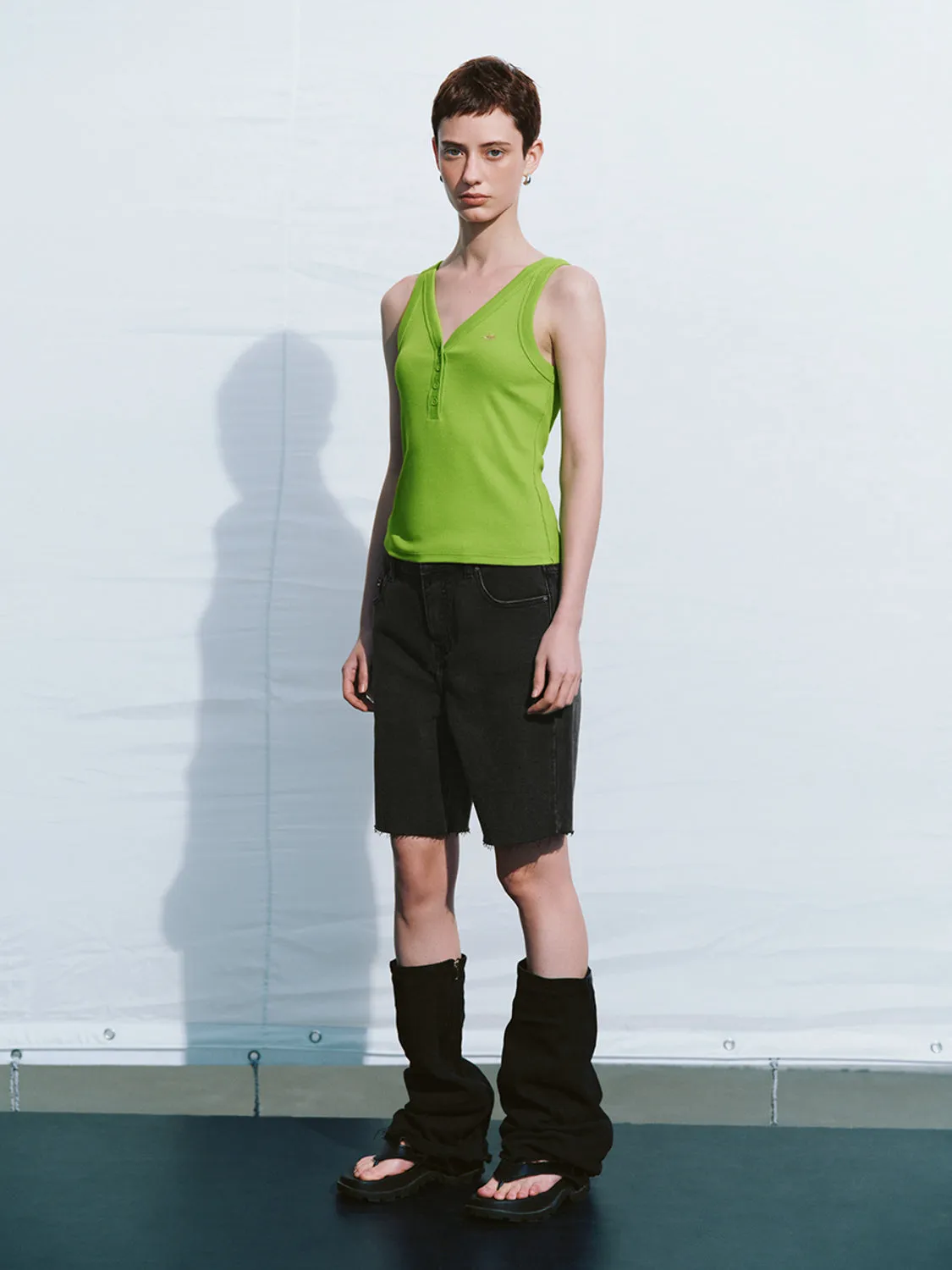 Sleeveless V-Neck Regular T-Shirts sold by Urban Revivo product image thumbnail 4