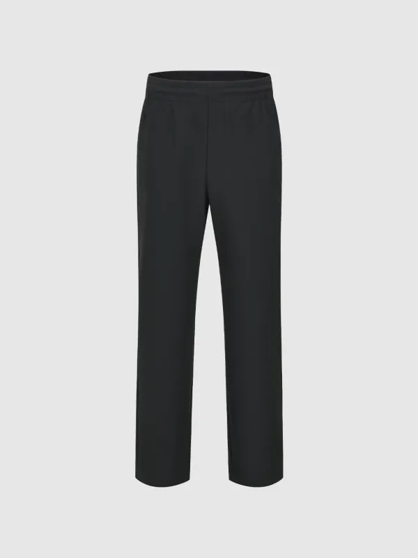 Trousers sold by Urban Revivo