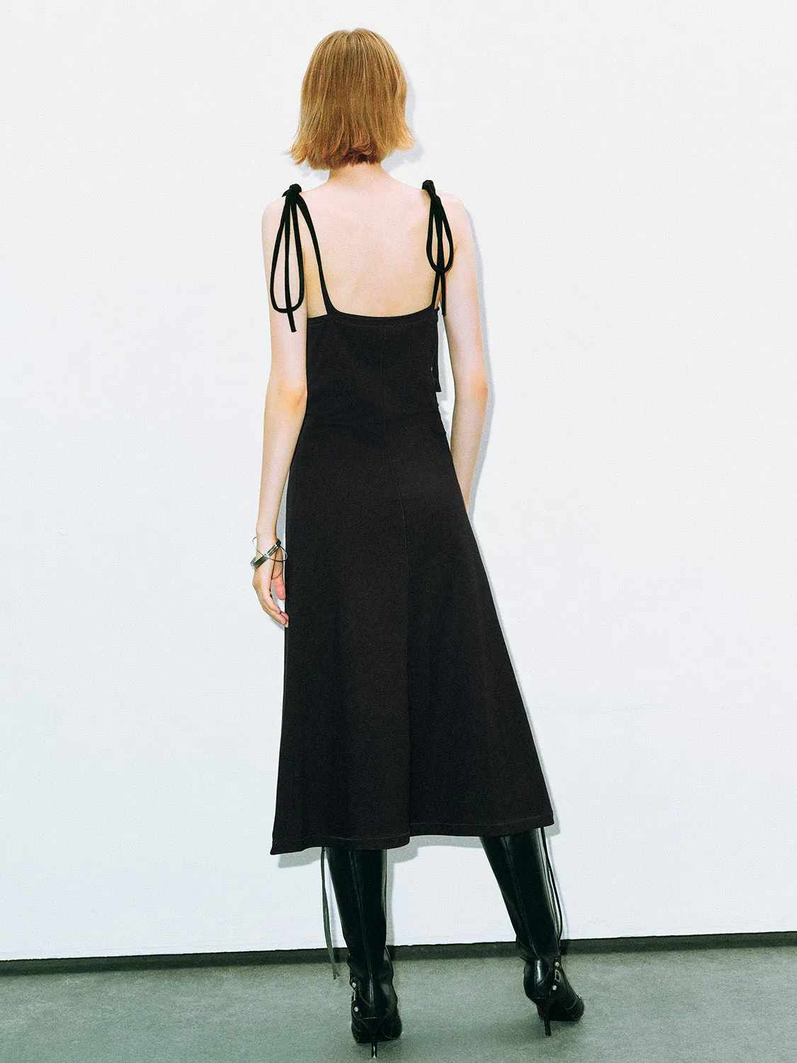 Square-cut Collar Skinny A-Line Cami Dress sold by Urban Revivo product image thumbnail 4