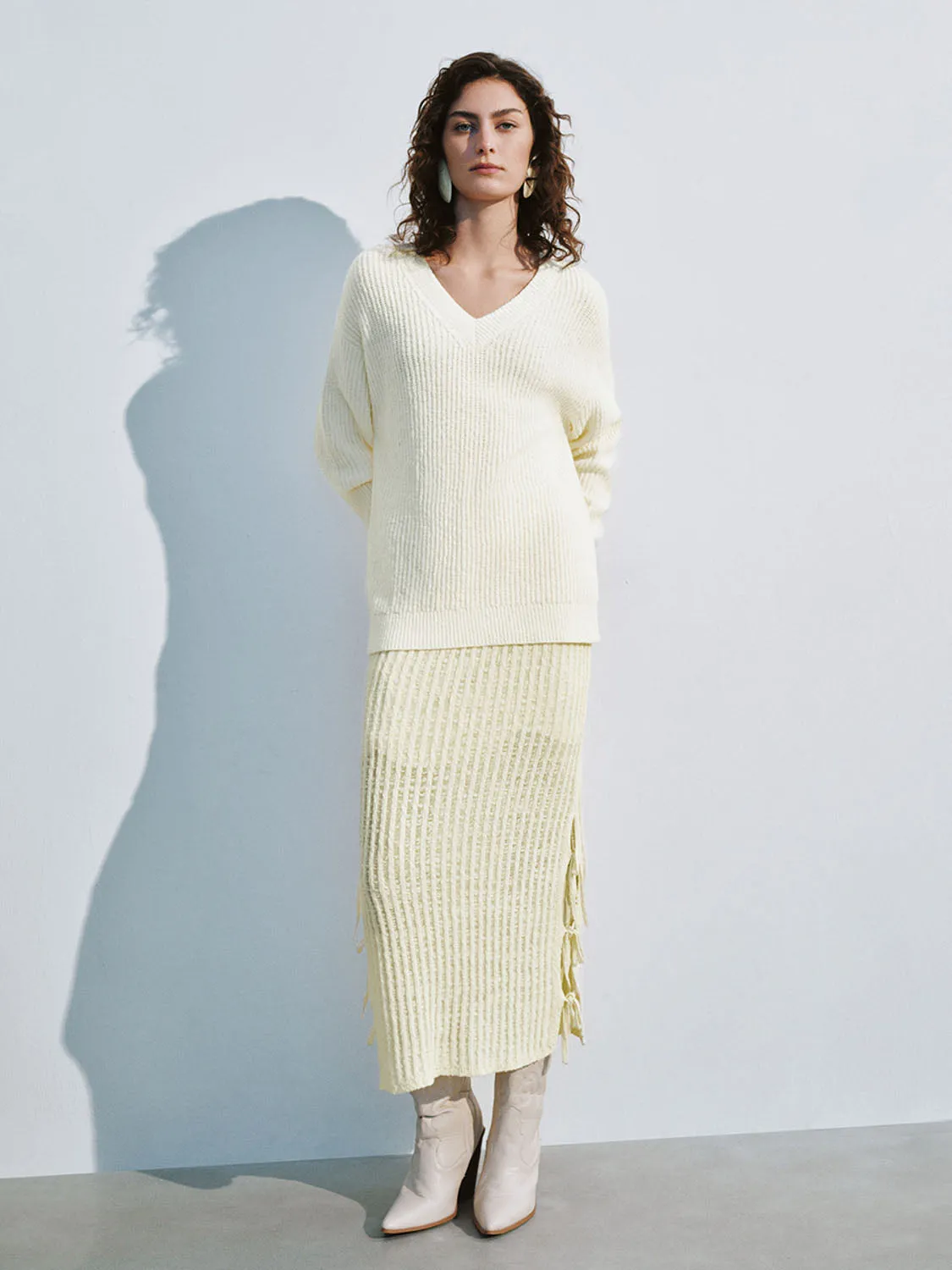 V-Neck Knitted T-Shirts sold by Urban Revivo product image thumbnail 4