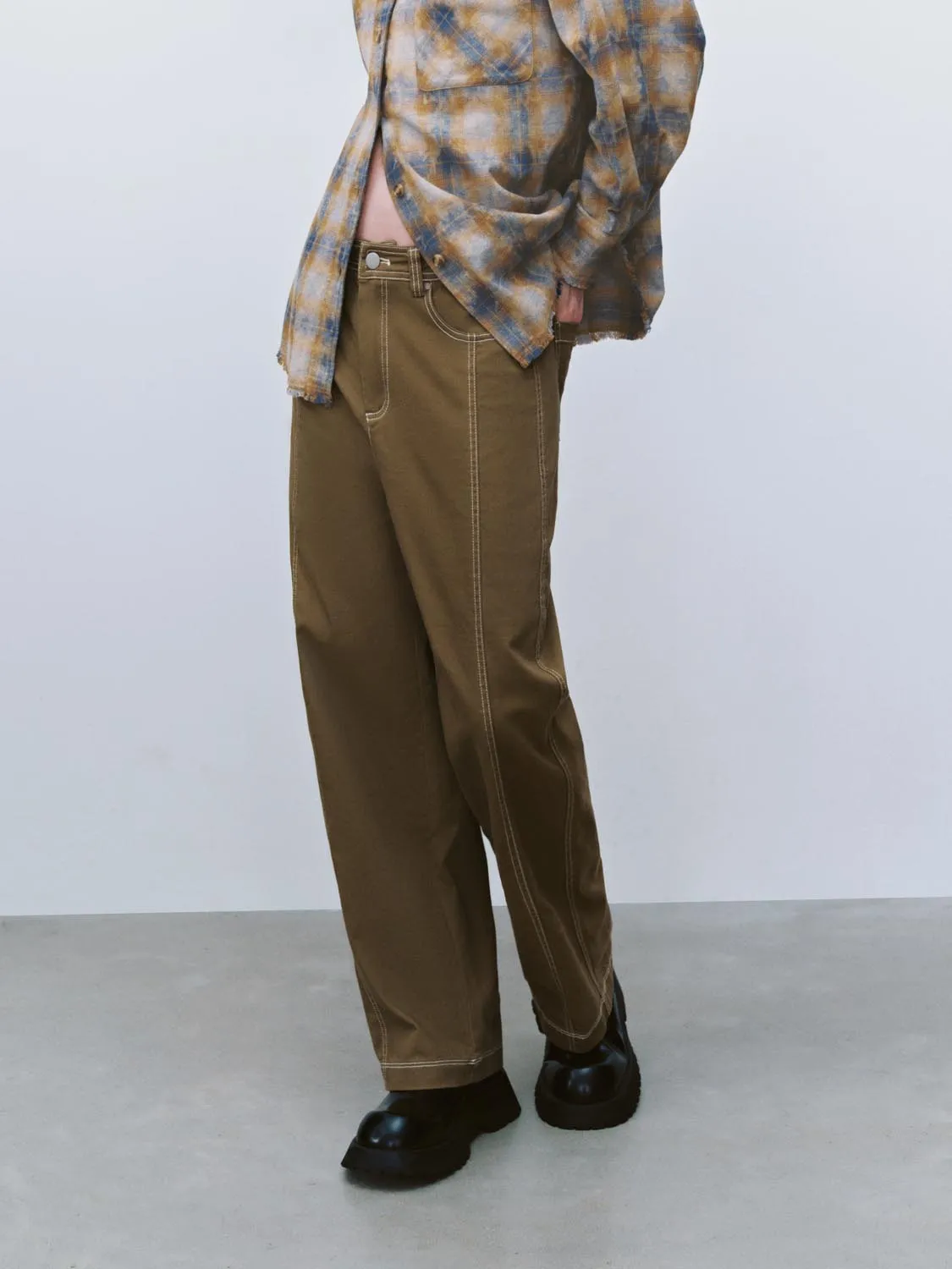 Regular Straight Pants sold by Urban Revivo product image thumbnail 3