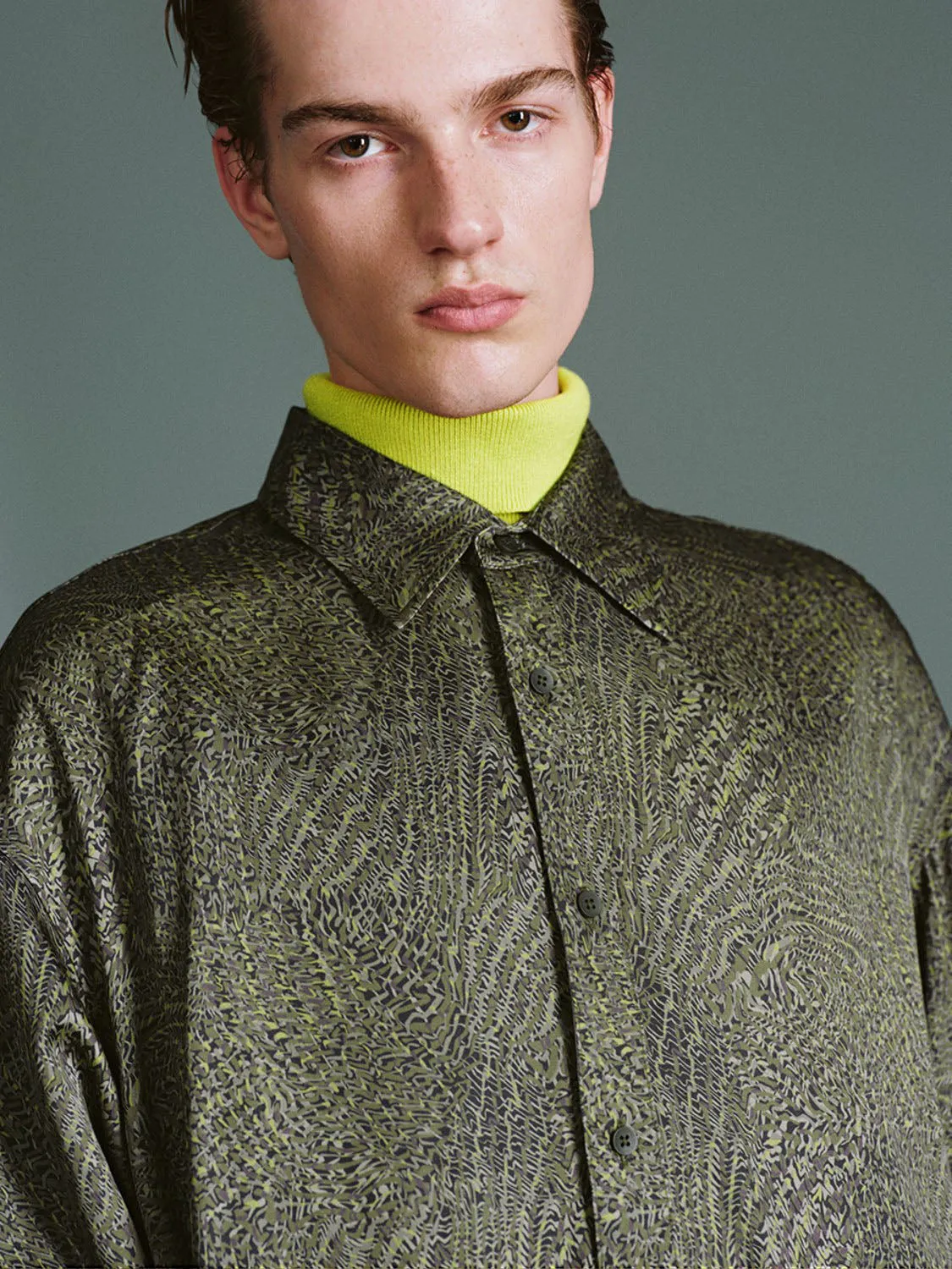 Oversized Long Sleeve Shirts sold by Urban Revivo product image thumbnail 3