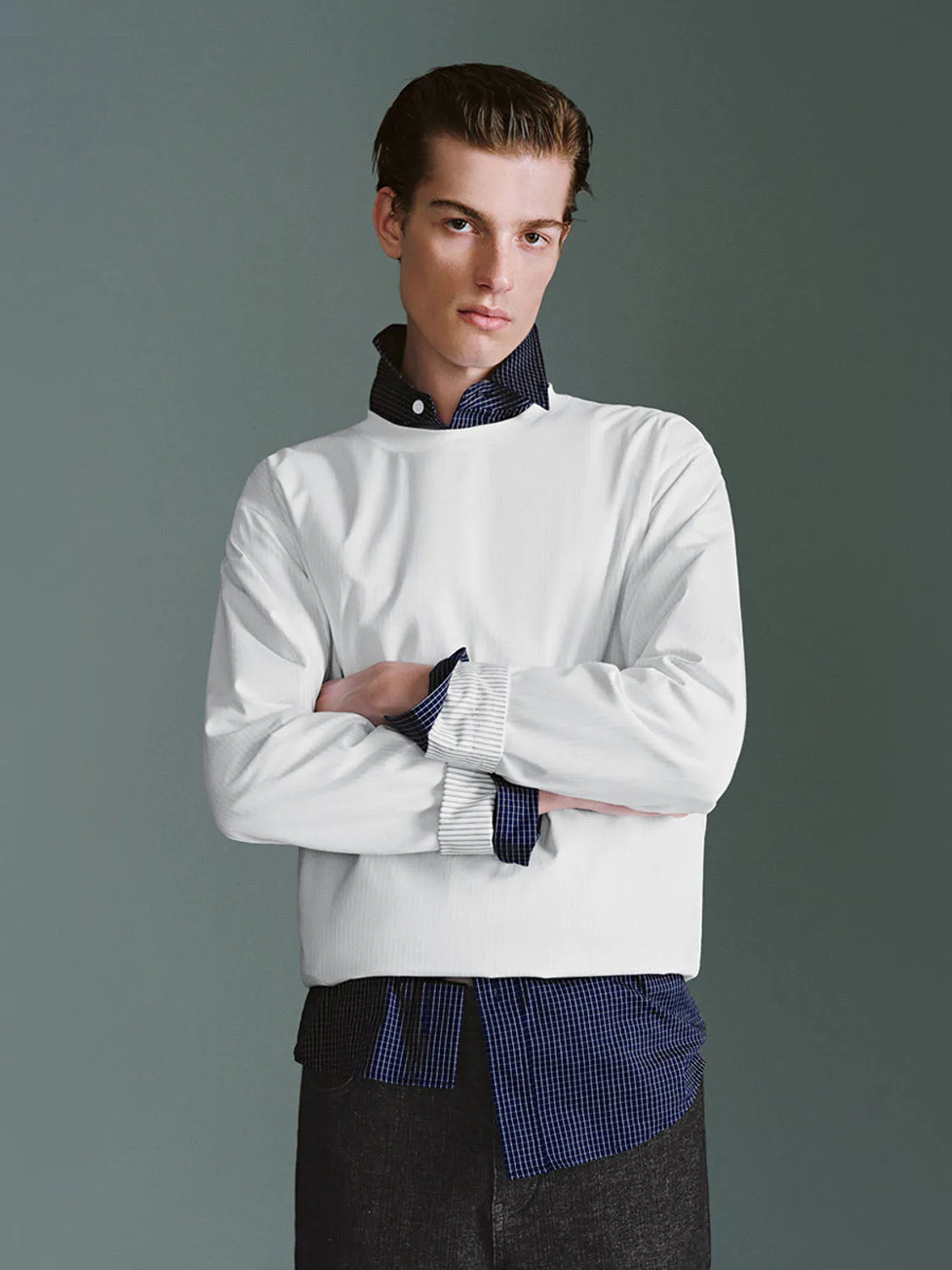 Loose Overhead Shirt sold by Urban Revivo product image thumbnail 5