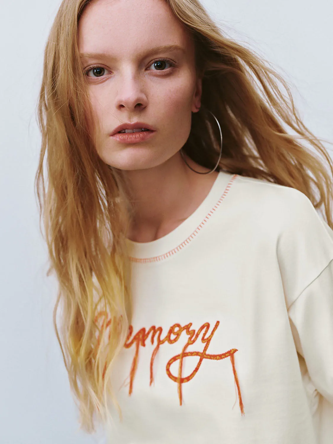 Loose Long Sleeve T-Shirts sold by Urban Revivo product image thumbnail 3