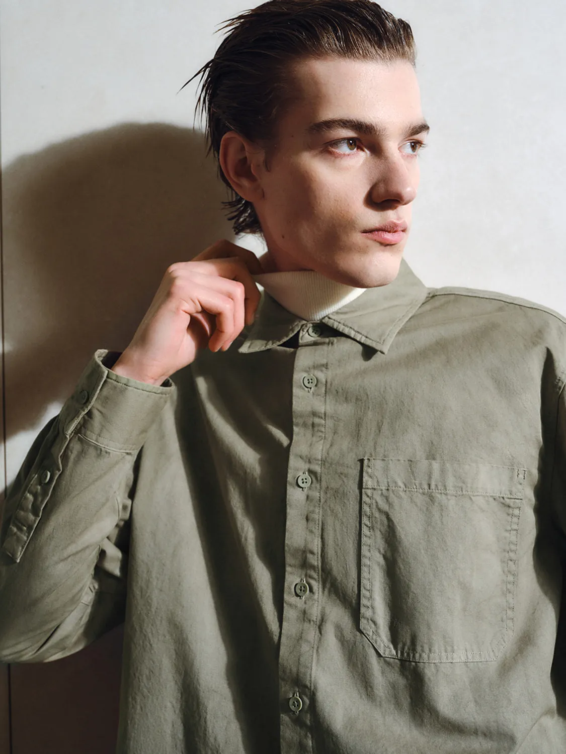 Loose Long Sleeve Shirts sold by Urban Revivo product image thumbnail 3