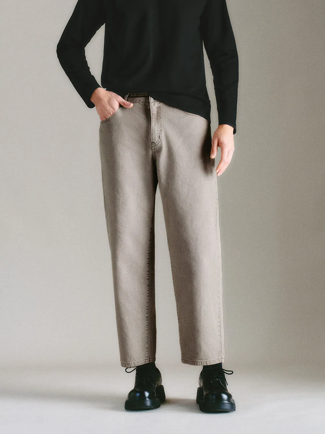 Loose Jeans sold by Urban Revivo product image thumbnail 2